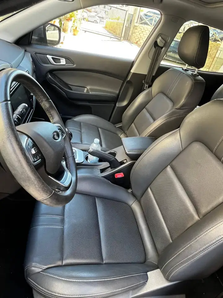 DR Automobiles DR4 2022