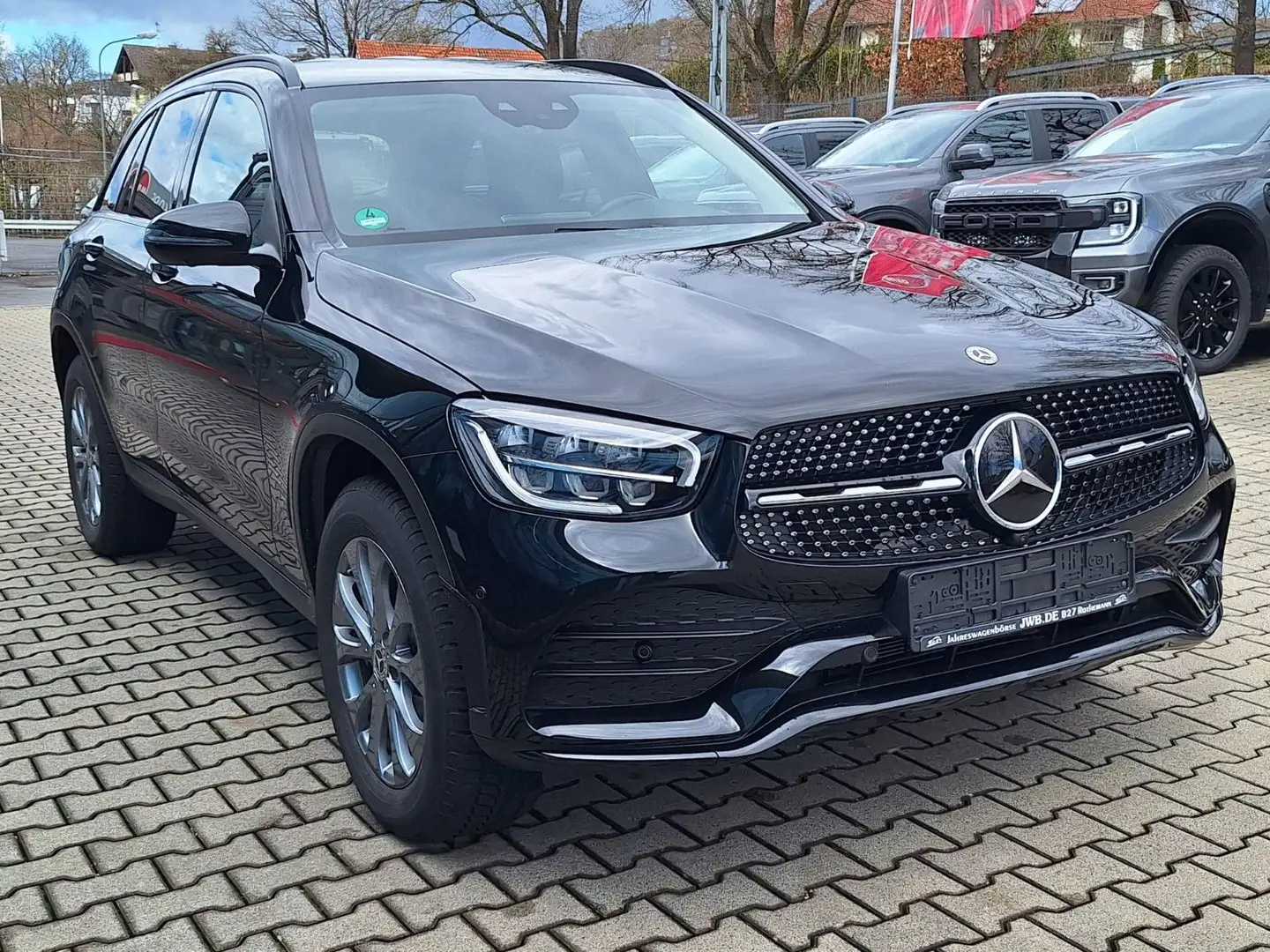 Mercedes-Benz GLC 300 de 4Matic 360° AMG Line AHK Dieselhybrid Schwarz - 2