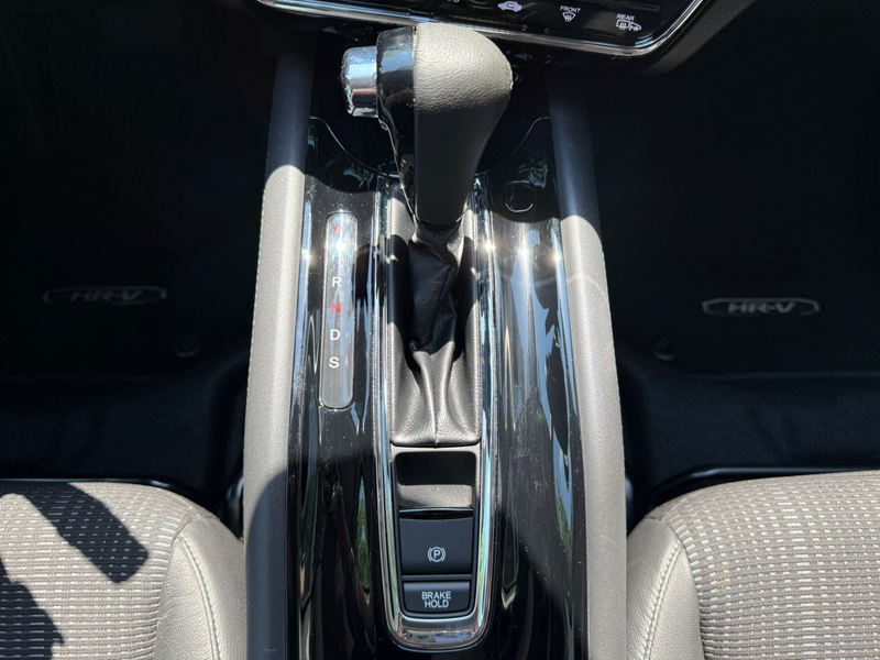 Honda HR-V 1.5 i-VTEC Executive | Panorama | Clima | Cruise | — photo 15