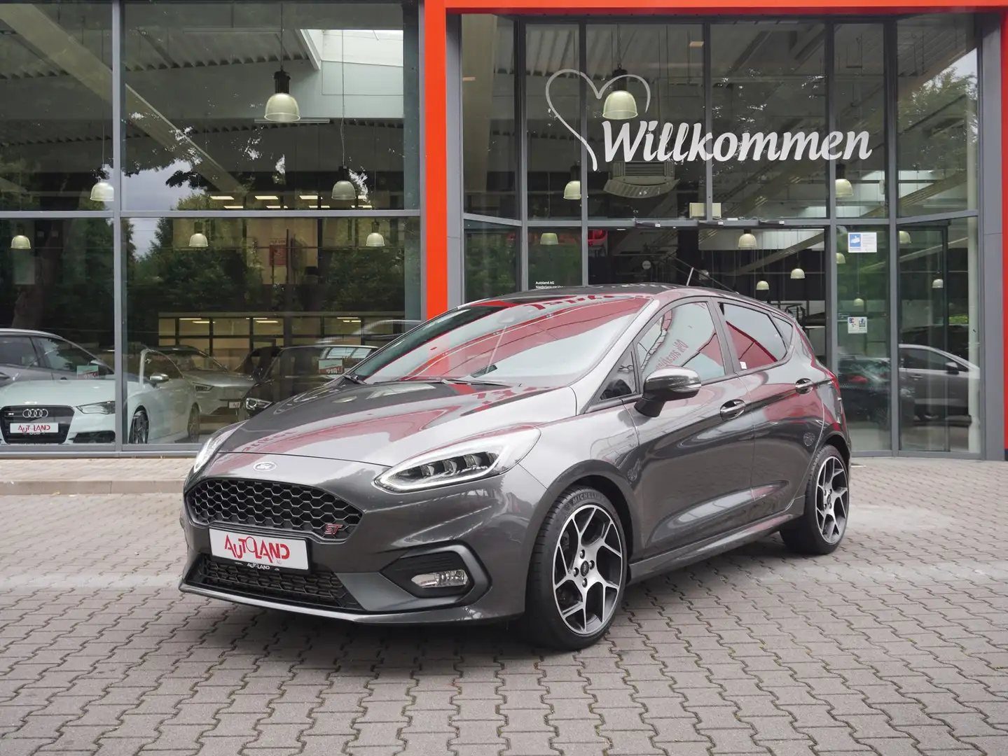 Ford Fiesta 1.5 EcoBoost ST LED Navi Totwinkel Kamera Gris - 2