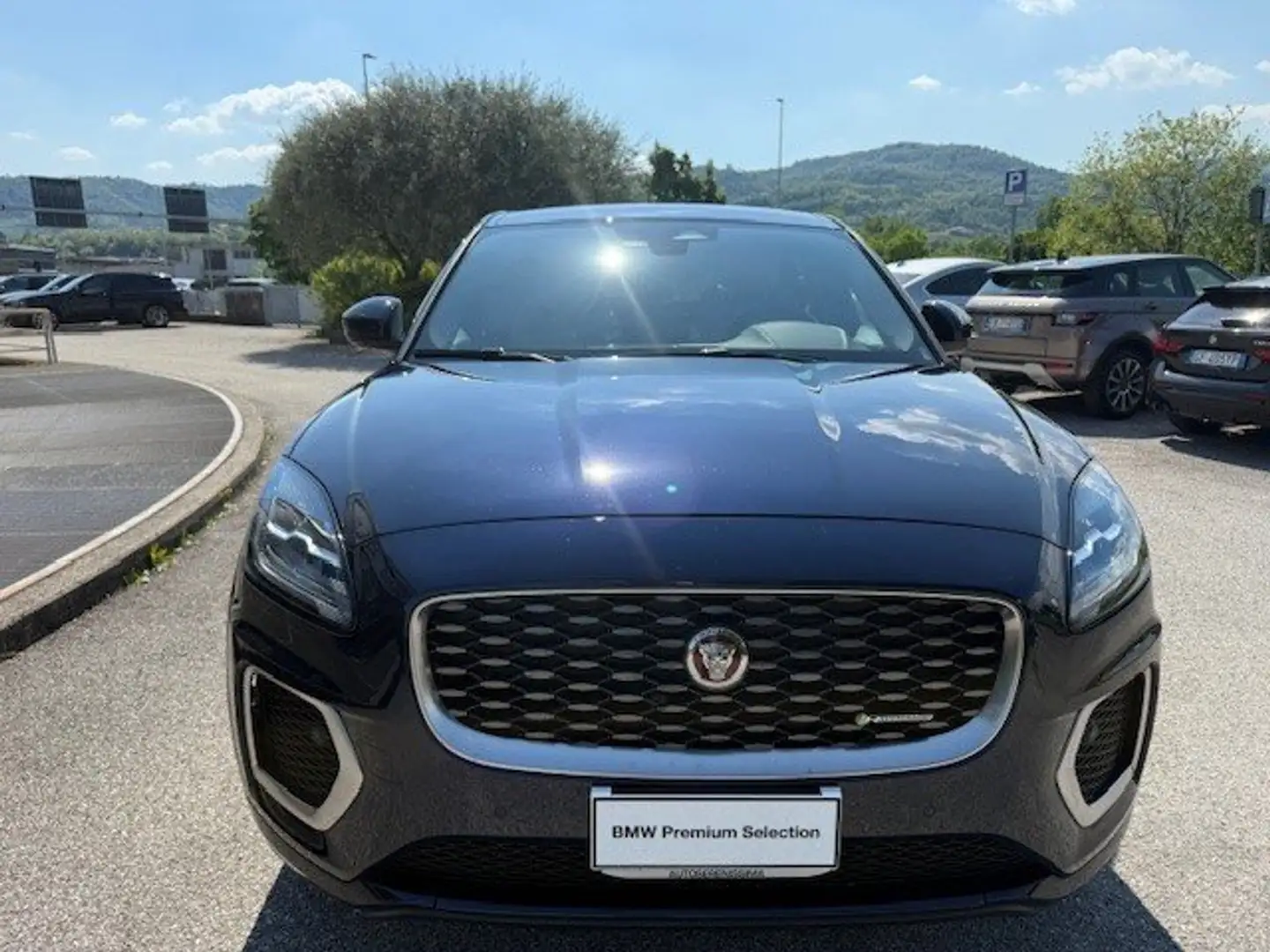 Jaguar E-Pace E-Pace 2.0d i4 mhev R-Dynamic SE awd 163cv auto Azul - 2