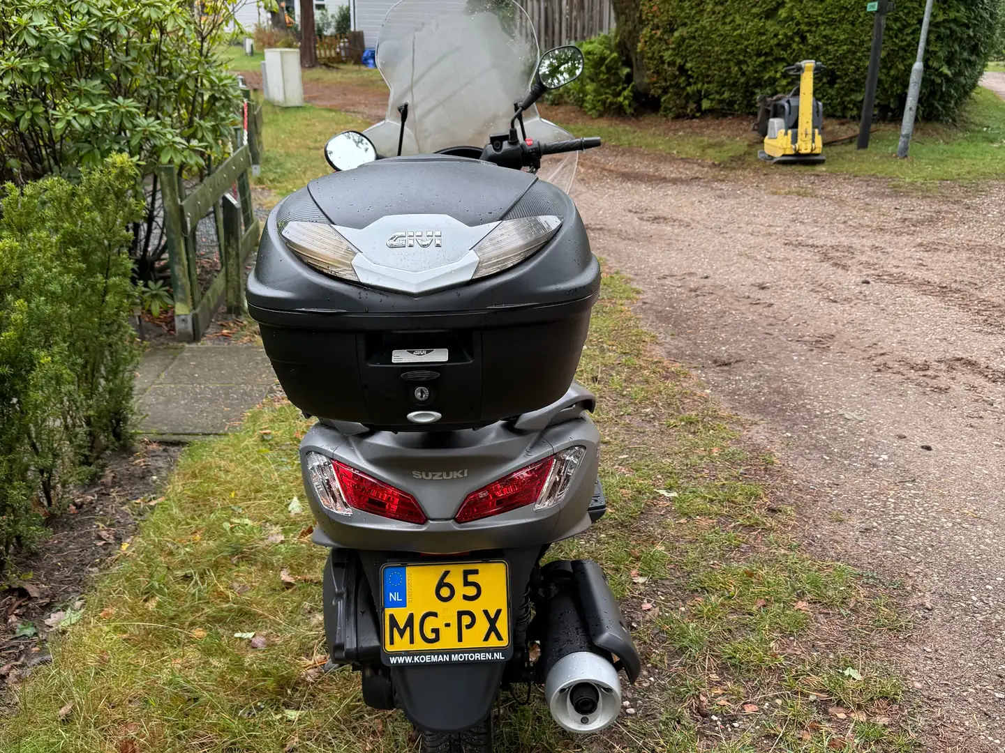 Suzuki Burgman 200 Серый - 2