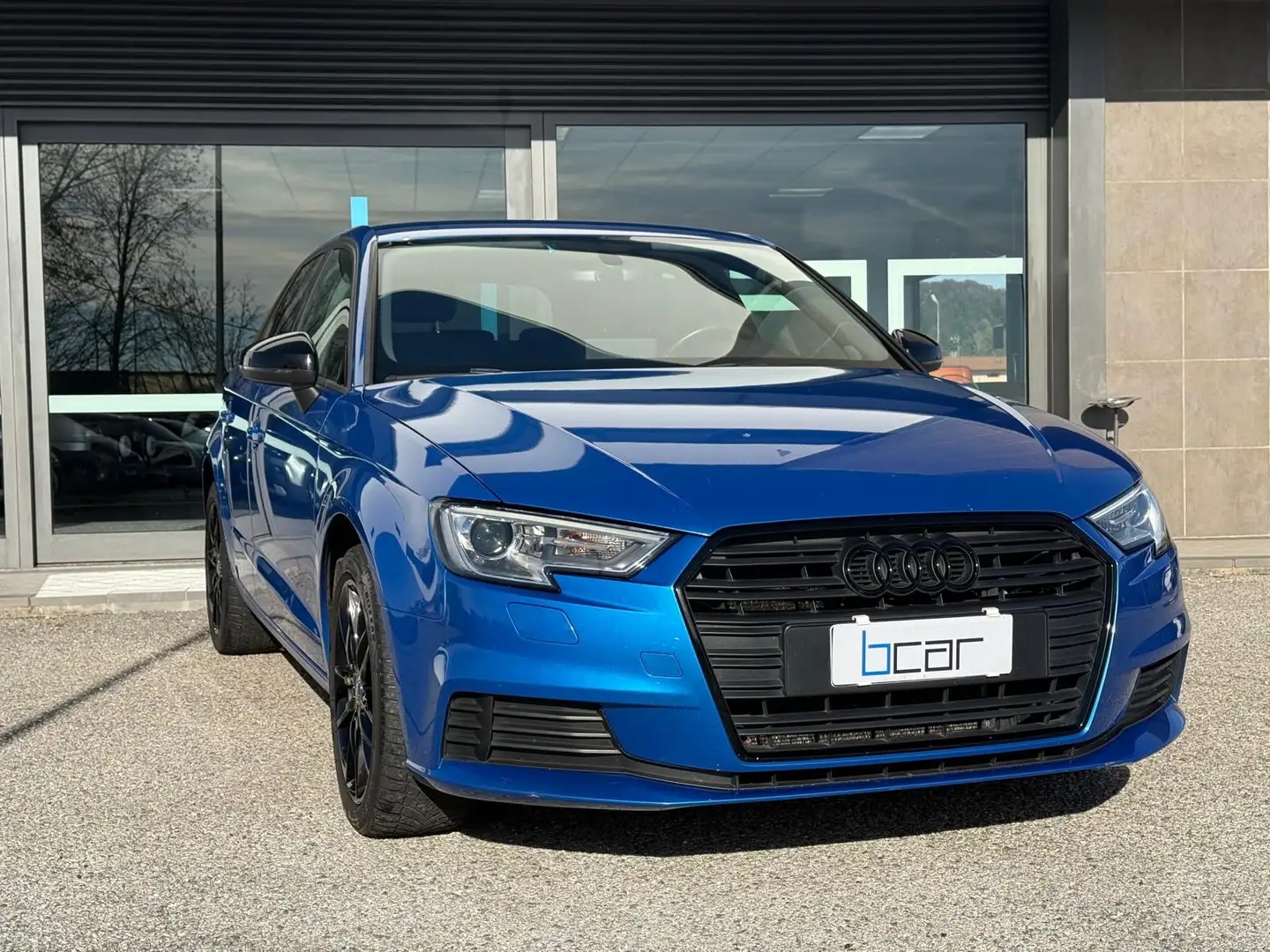 Audi A3 2016 Sportback 30 1.6 tdi Business 116cv s-tronic Blu/Azzurro - 2