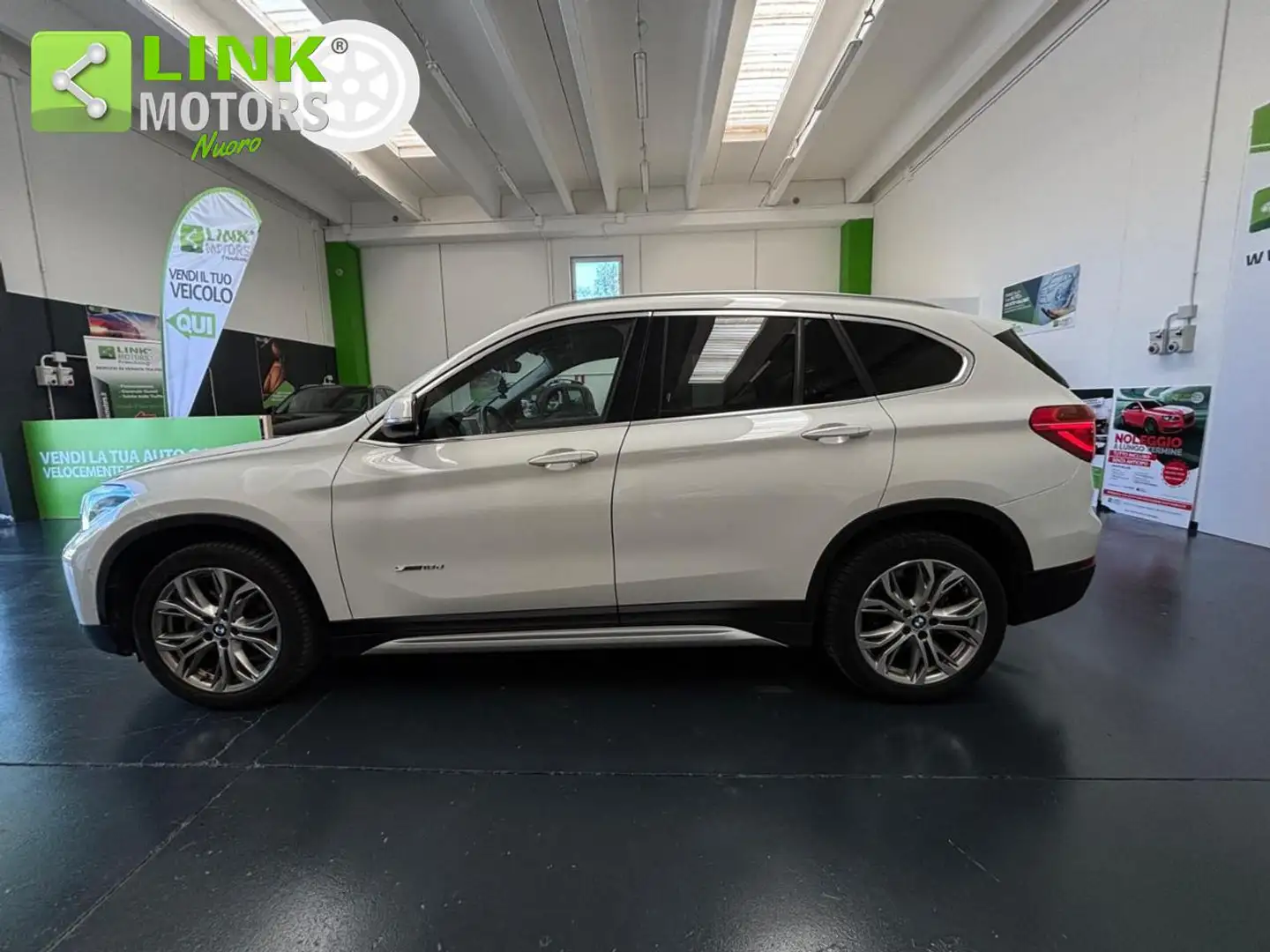 BMW X1 sDrive18d Sport,  KM CERT, LED, NAV. Bianco - 2