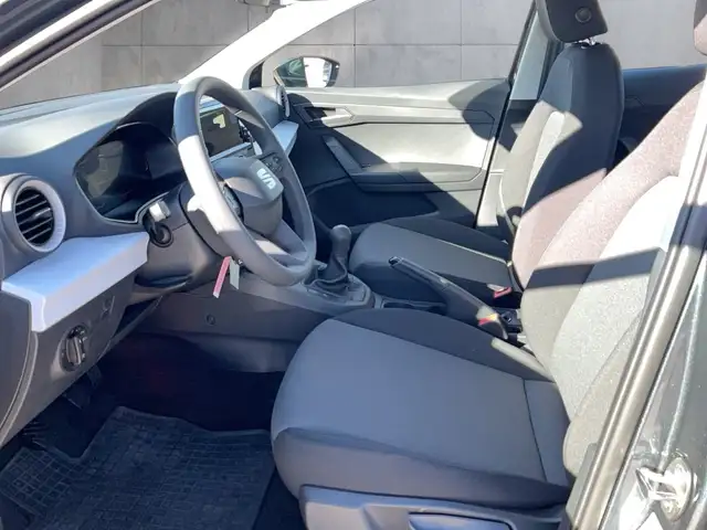 Seat Ibiza view 8