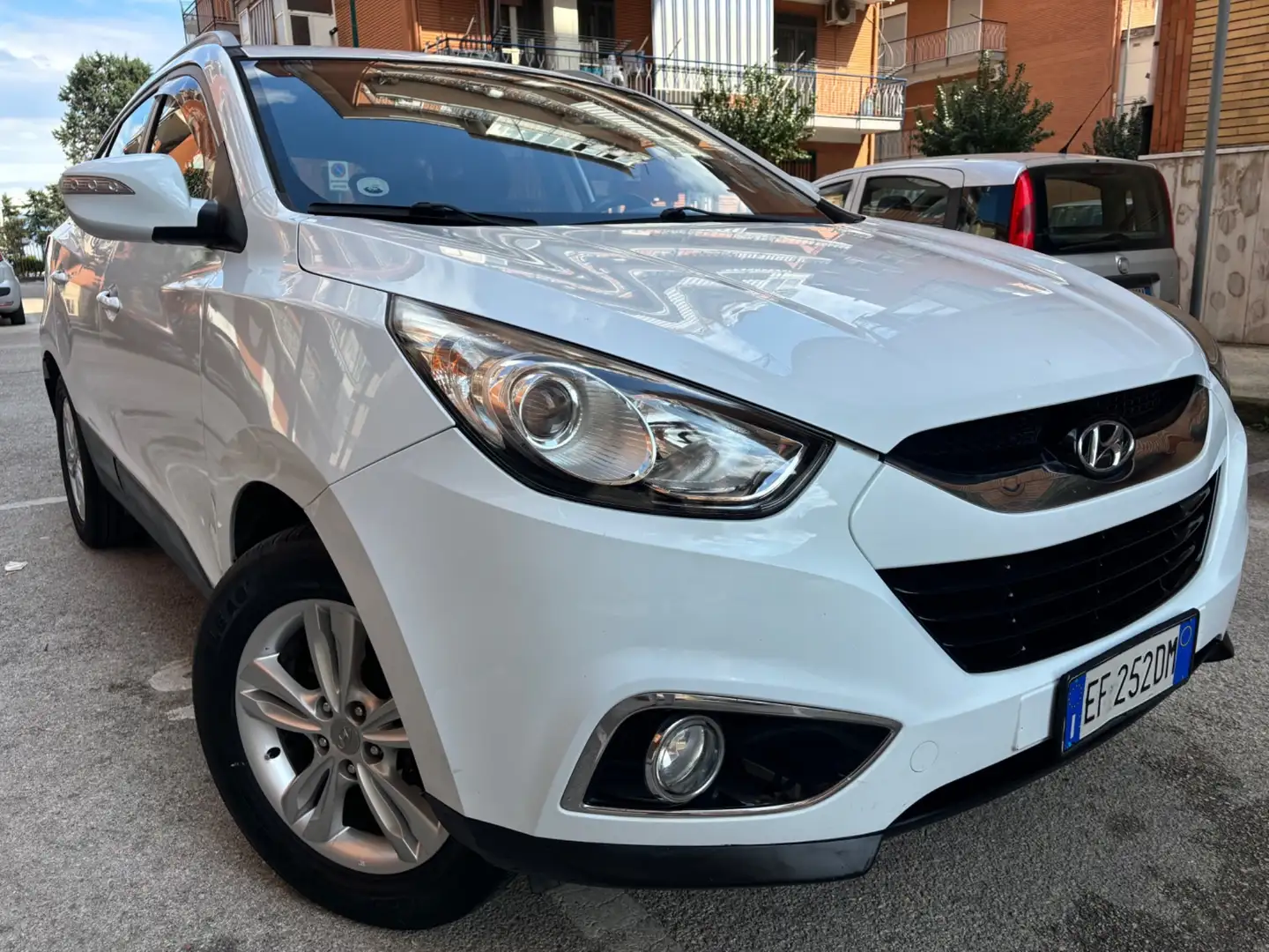 Hyundai iX35 1.7 CRDi 2WD Classic Bianco - 2