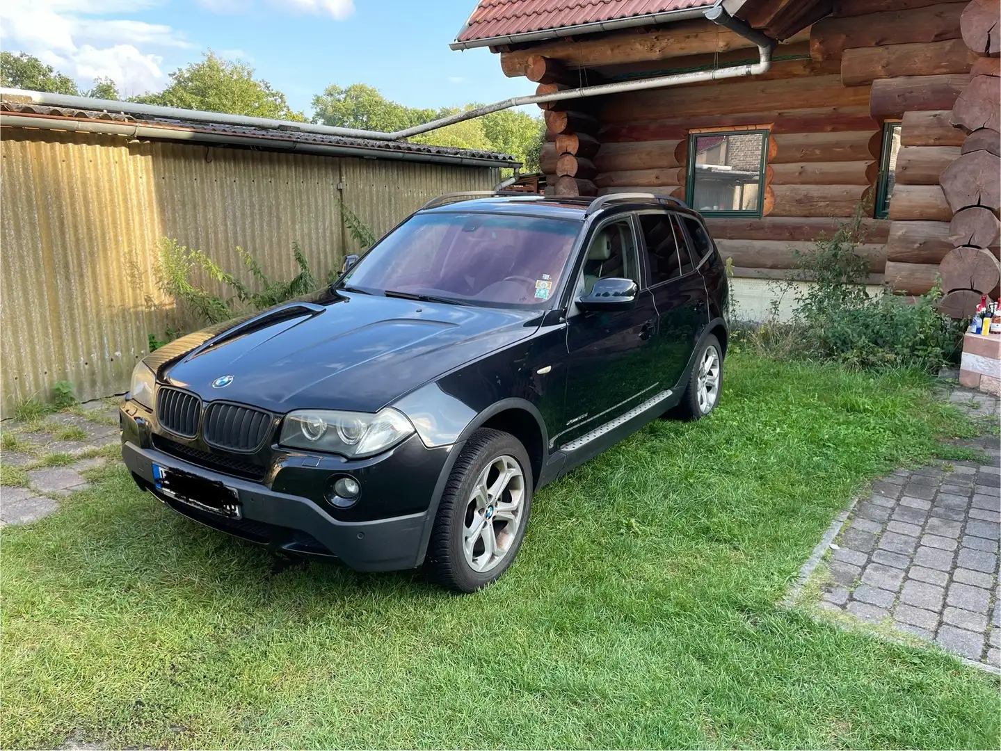 BMW X3 xDrive 20d Edition Exclusive Schwarz - 1