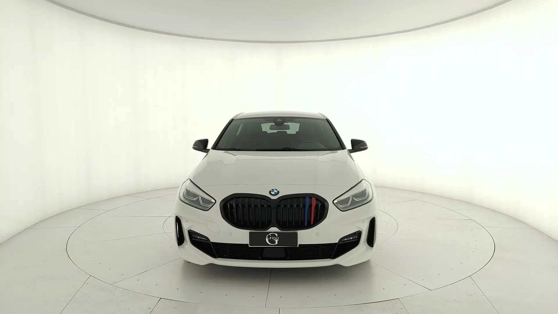 BMW 118 i Msport 140cv auto Wit - 2