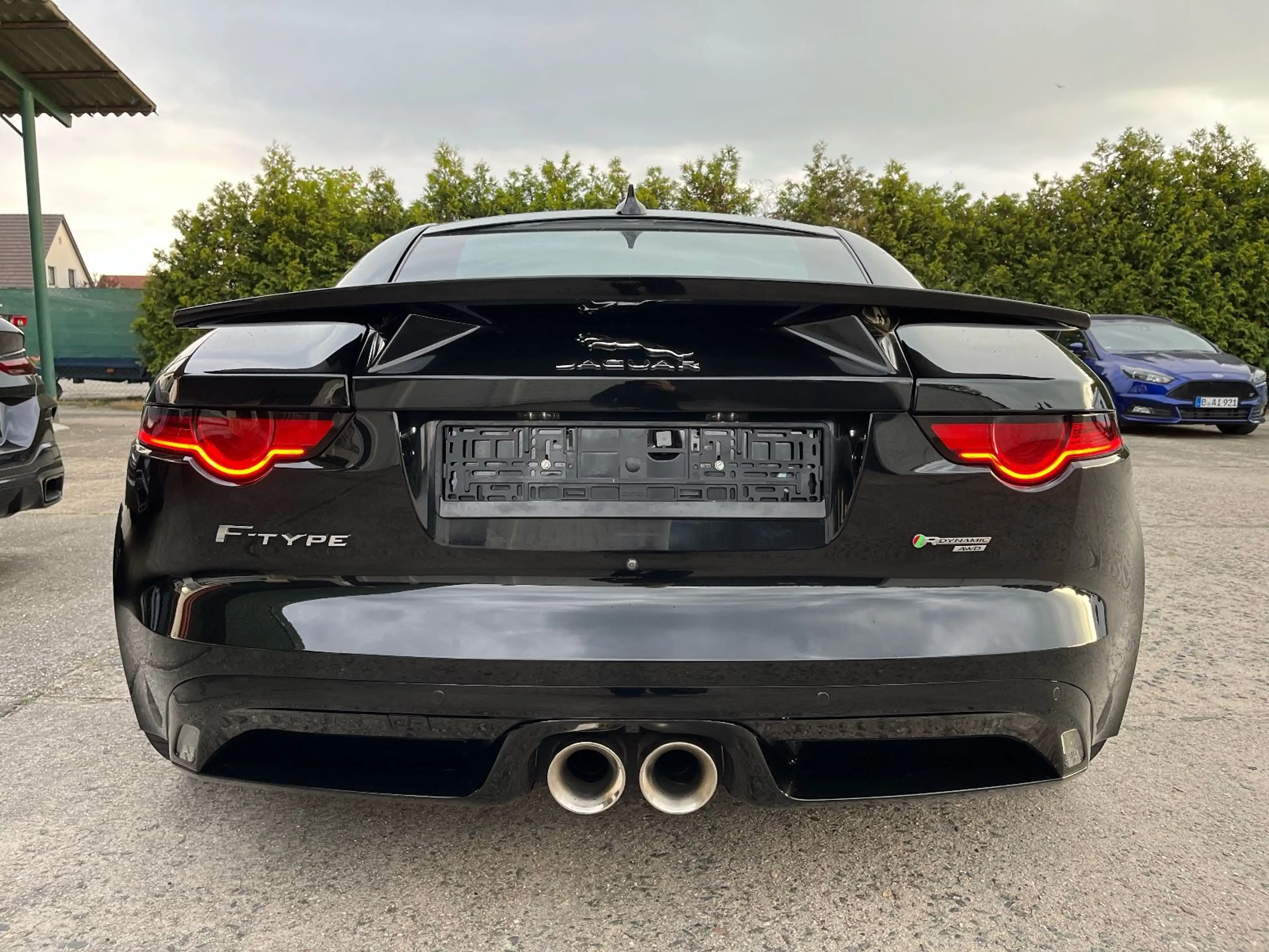 Jaguar F-Type 3.0 L P380 R-Dynamic AWD Face-Lift Panor — photo 4