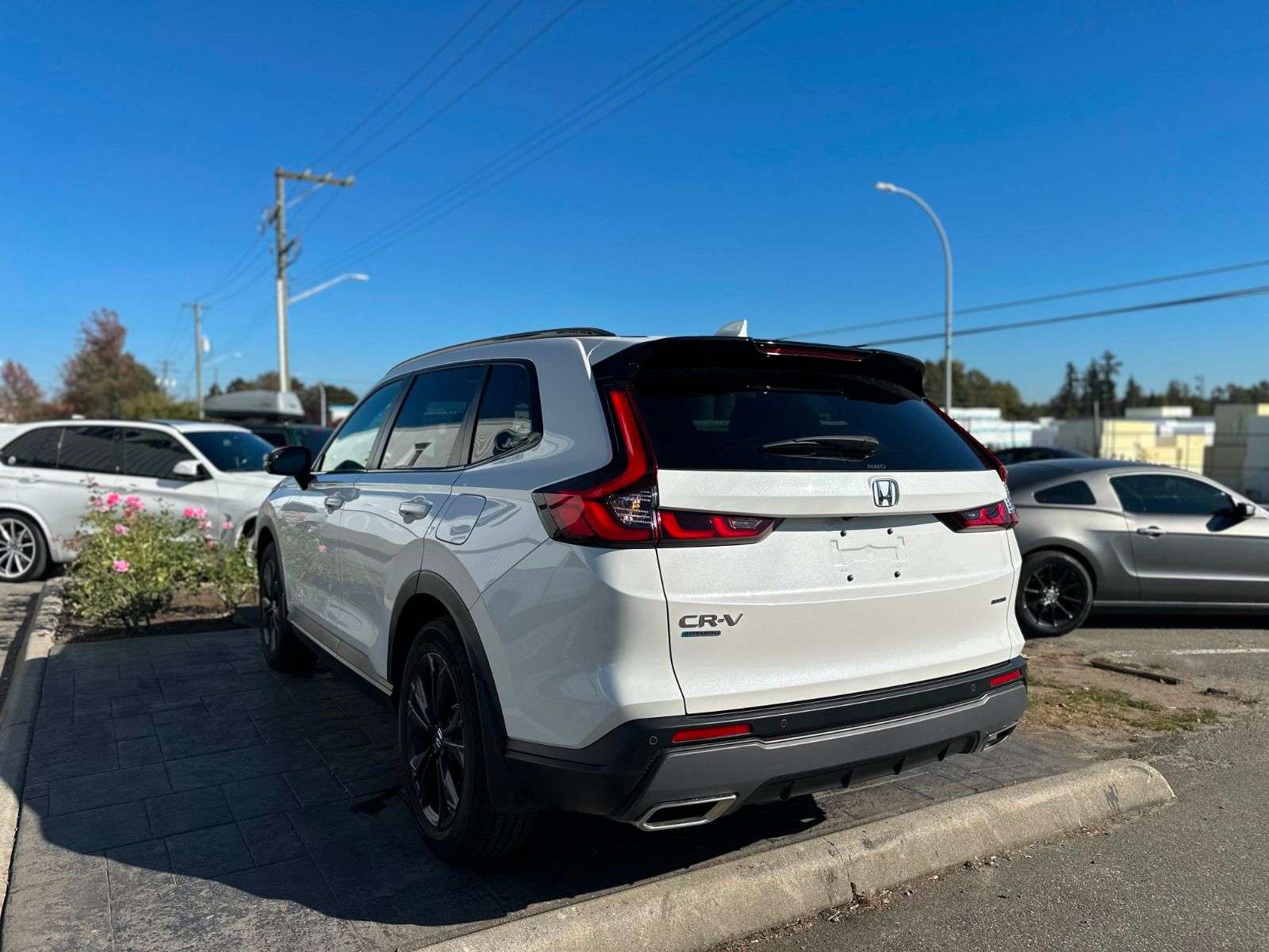 2026 Honda CR-V Touring AWD — photo 5
