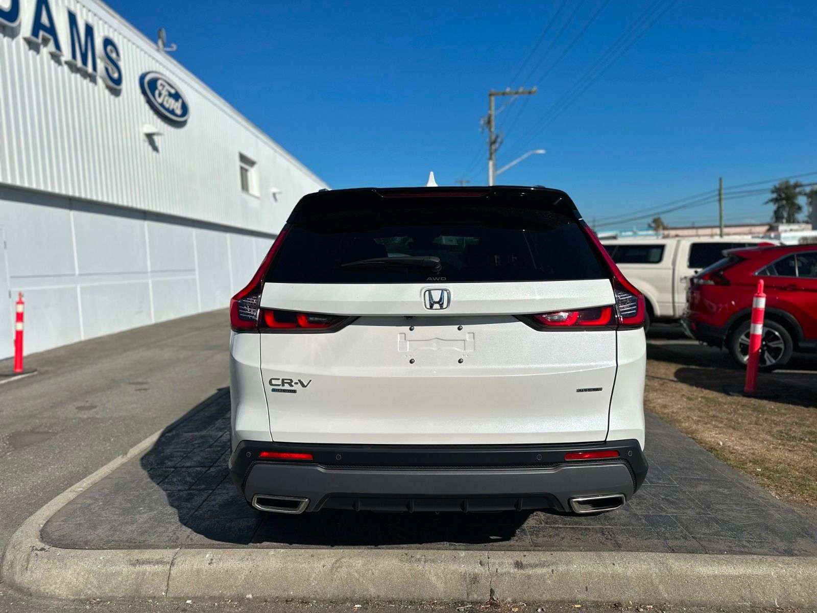 2026 Honda CR-V Touring AWD — photo 4