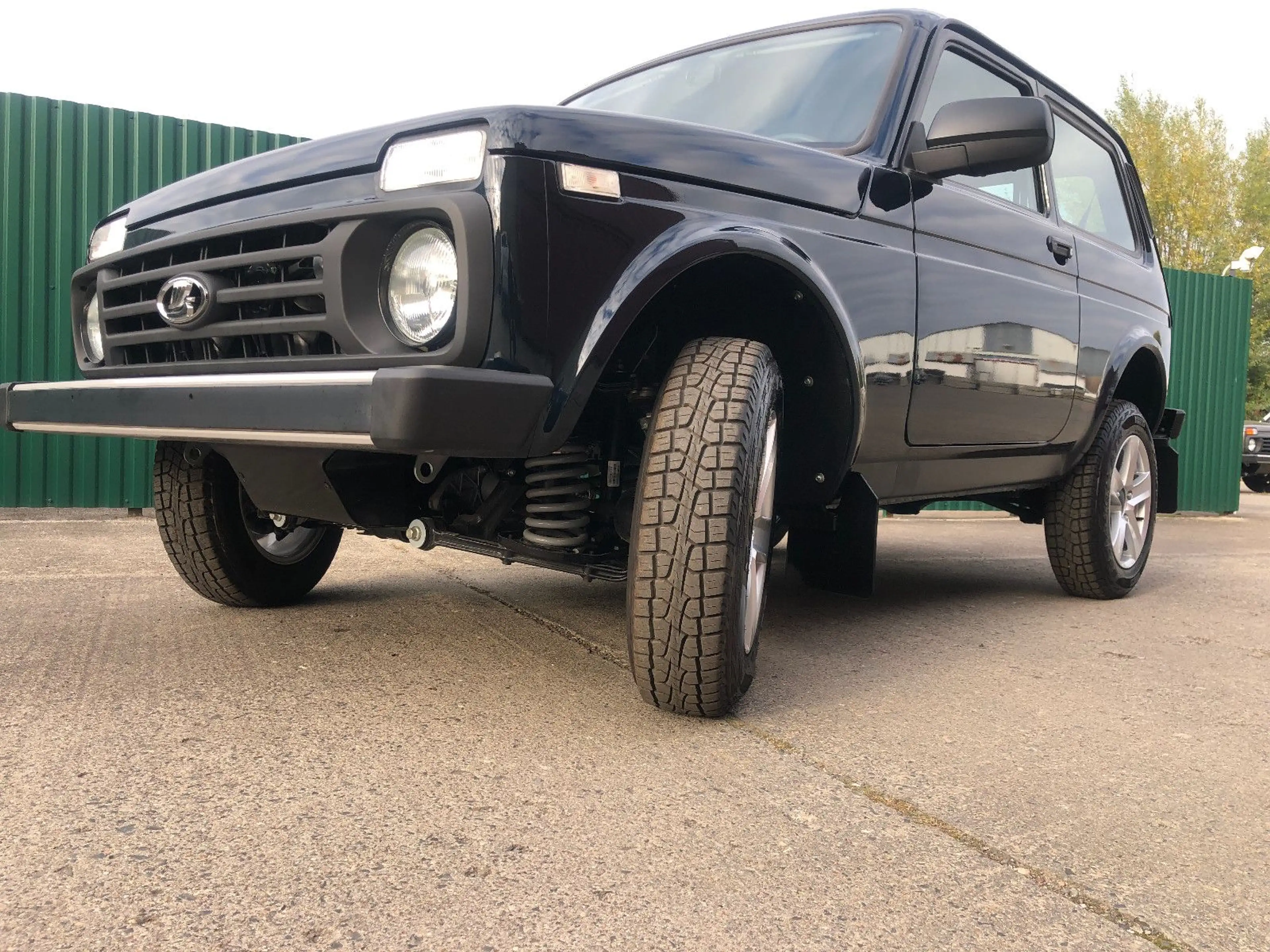 Lada Niva "PREMIUM PLUS" KLIMA/ SITZHEIZUNG AET-2026! — photo 8