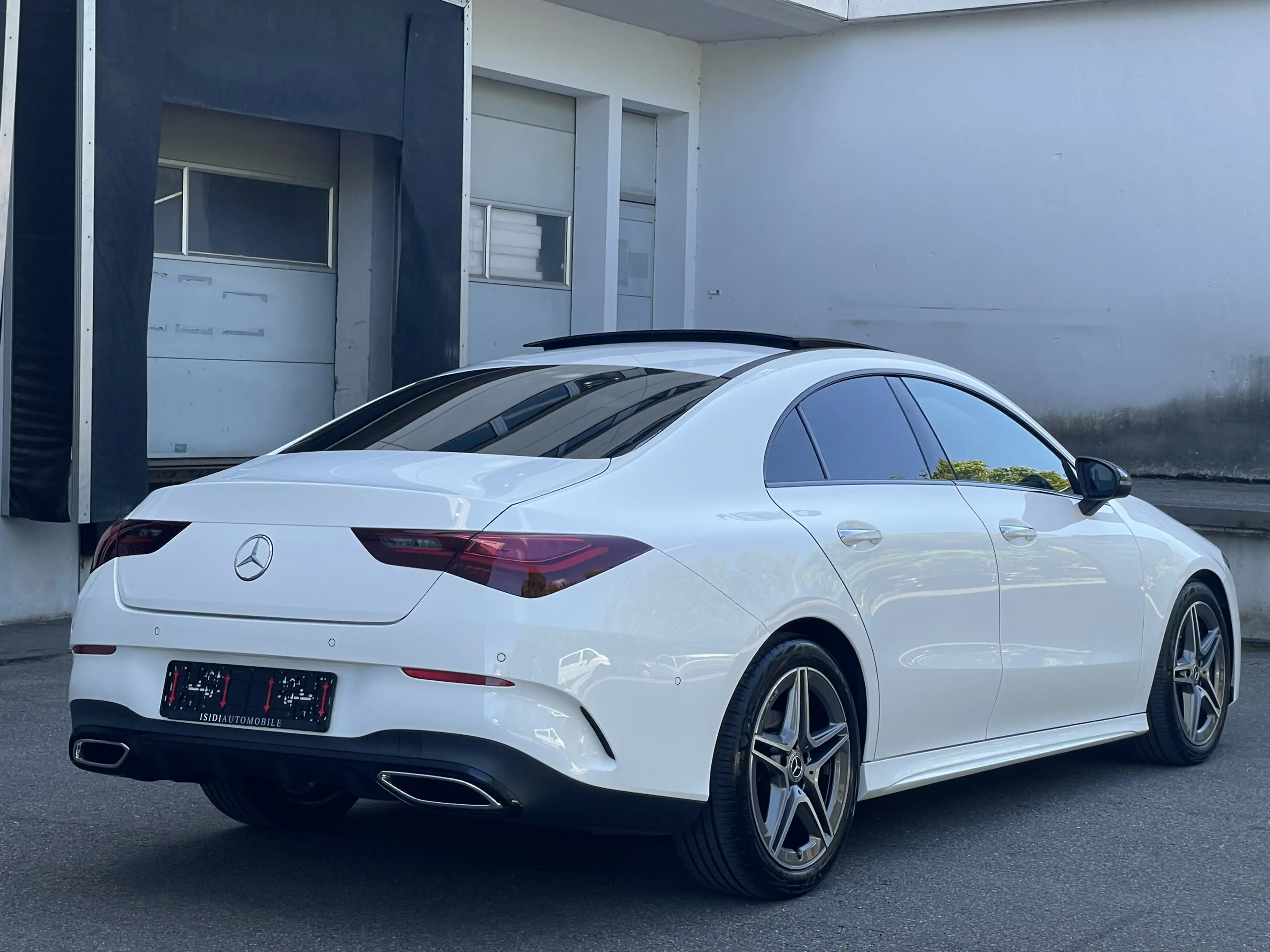 Mercedes-Benz CLA 180 AMG Night LED ACC MBUX Pano Kamera AHK — photo 6