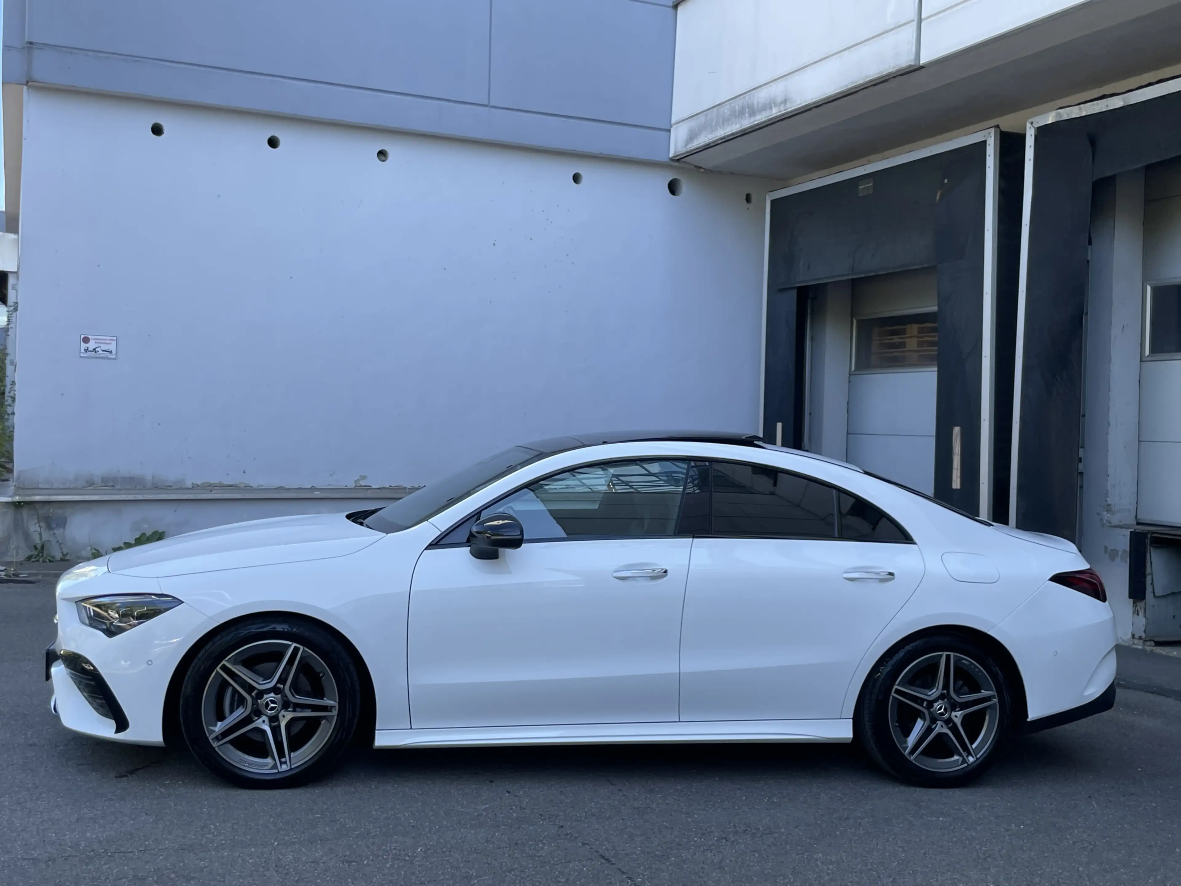 Mercedes-Benz CLA 180 AMG Night LED ACC MBUX Pano Kamera AHK — photo 3