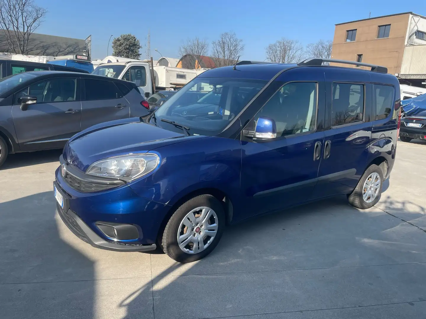 Fiat Doblo 1.6 mjt 16v Lounge s&s 105cv - 1