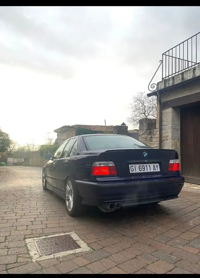 BMW 328i, foto 3