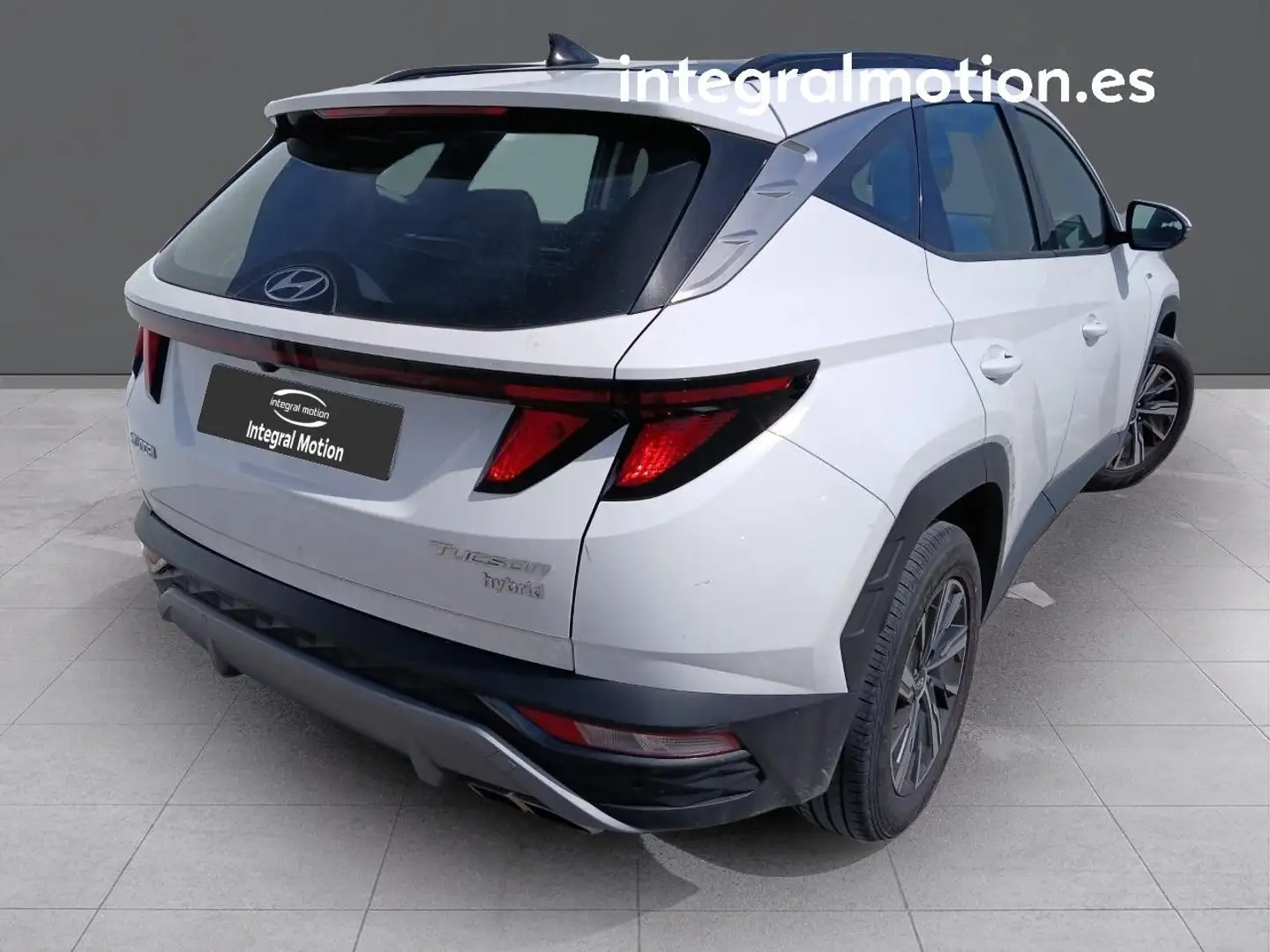 Hyundai TUCSON 1.6 CRDI 100kW (136CV) 48V Maxx DCT Blanco - 2