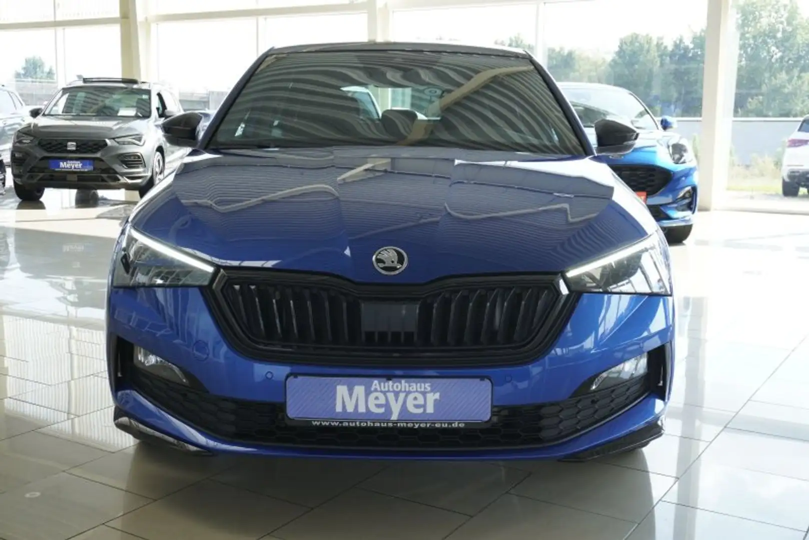 Skoda Scala Monte Carlo 1,5TSI 4*J.Gar/aAHK/Pano/Navi/ACC    * Bleu - 2