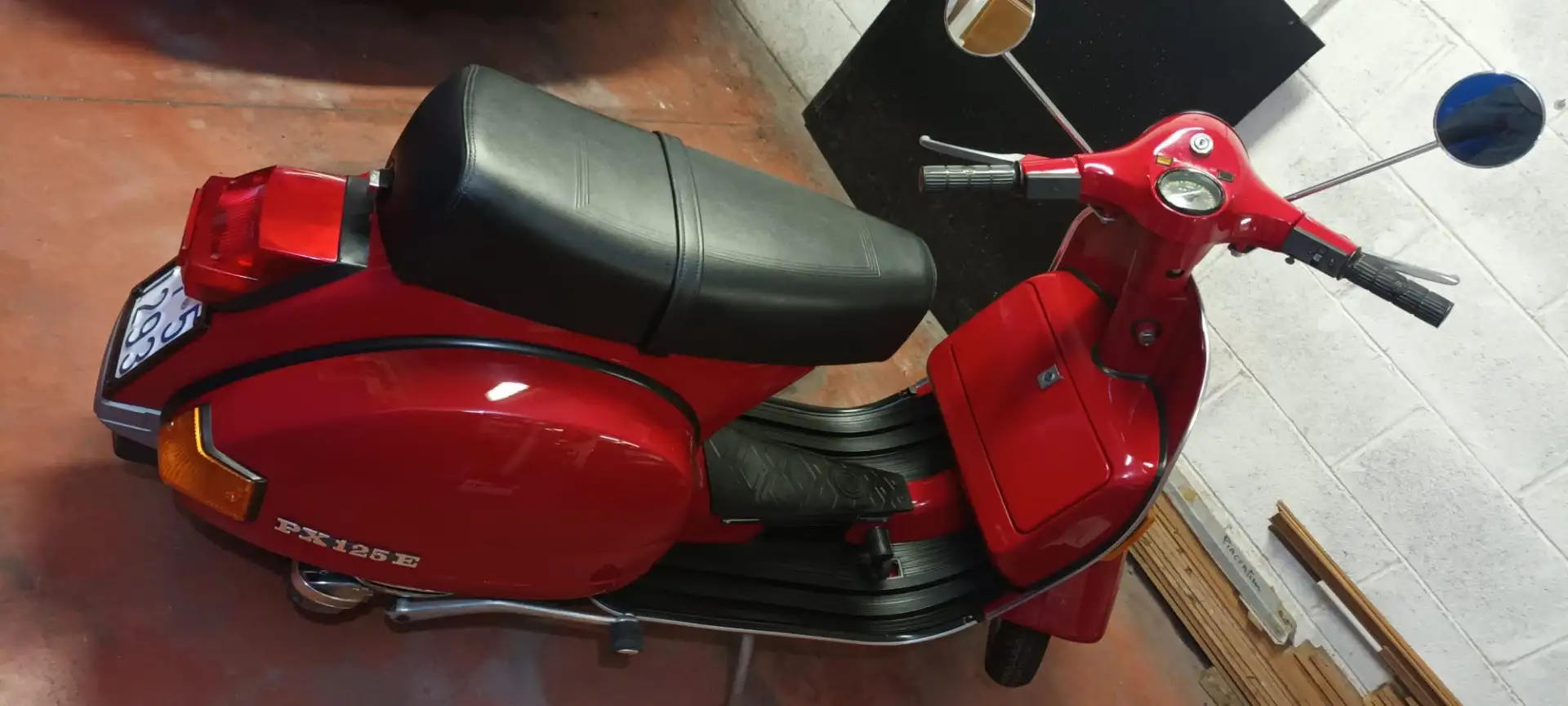 Vespa PX 125 Rosso - 2