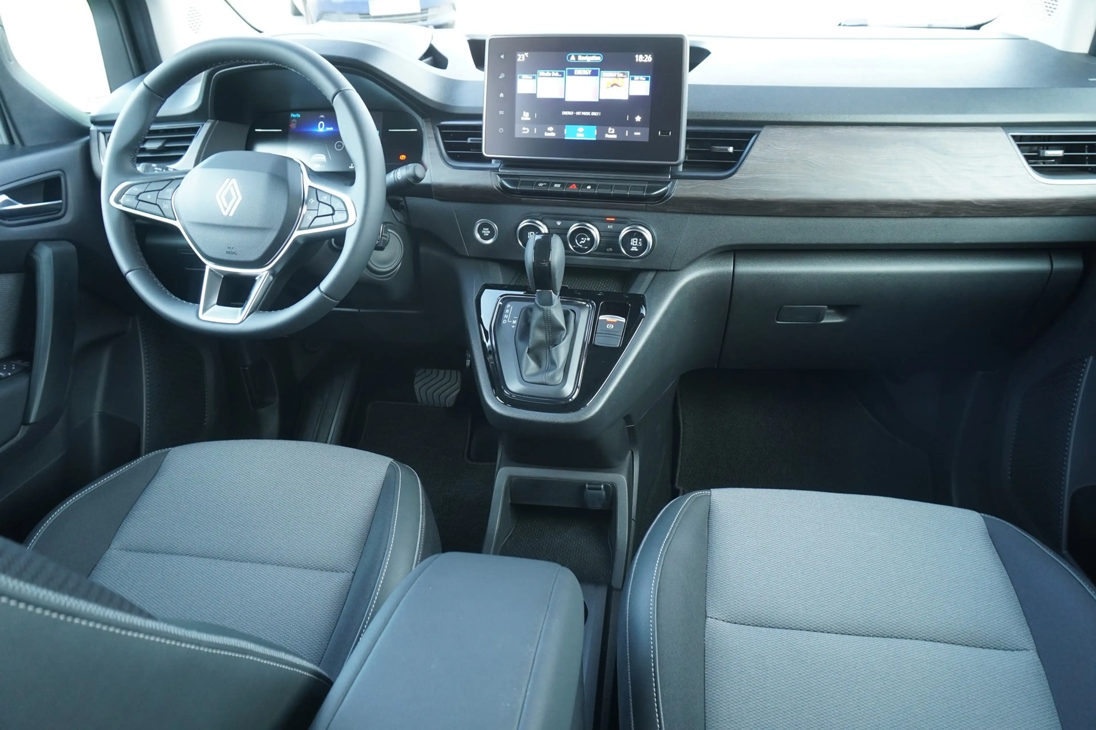 Renault Kangoo 1.3 TCE Grand Equilibre LED Navi Tempomat — photo 7