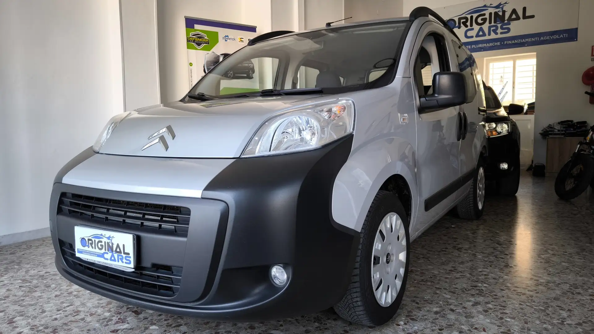 Citroen Nemo Citroen Nemo 1.3 HDi 75CV FAP 4 posti Combi Seduct Argento - 1