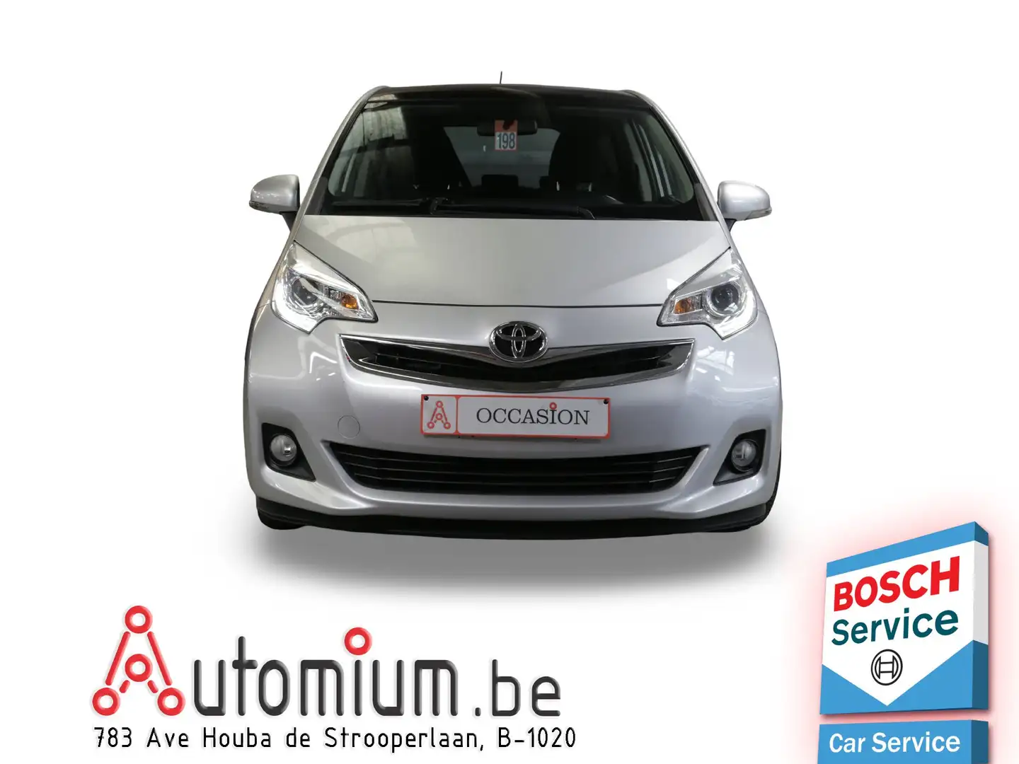 Toyota Verso-S Verso S 1.33 VVT-i Skyview Multidrive S Gris - 2