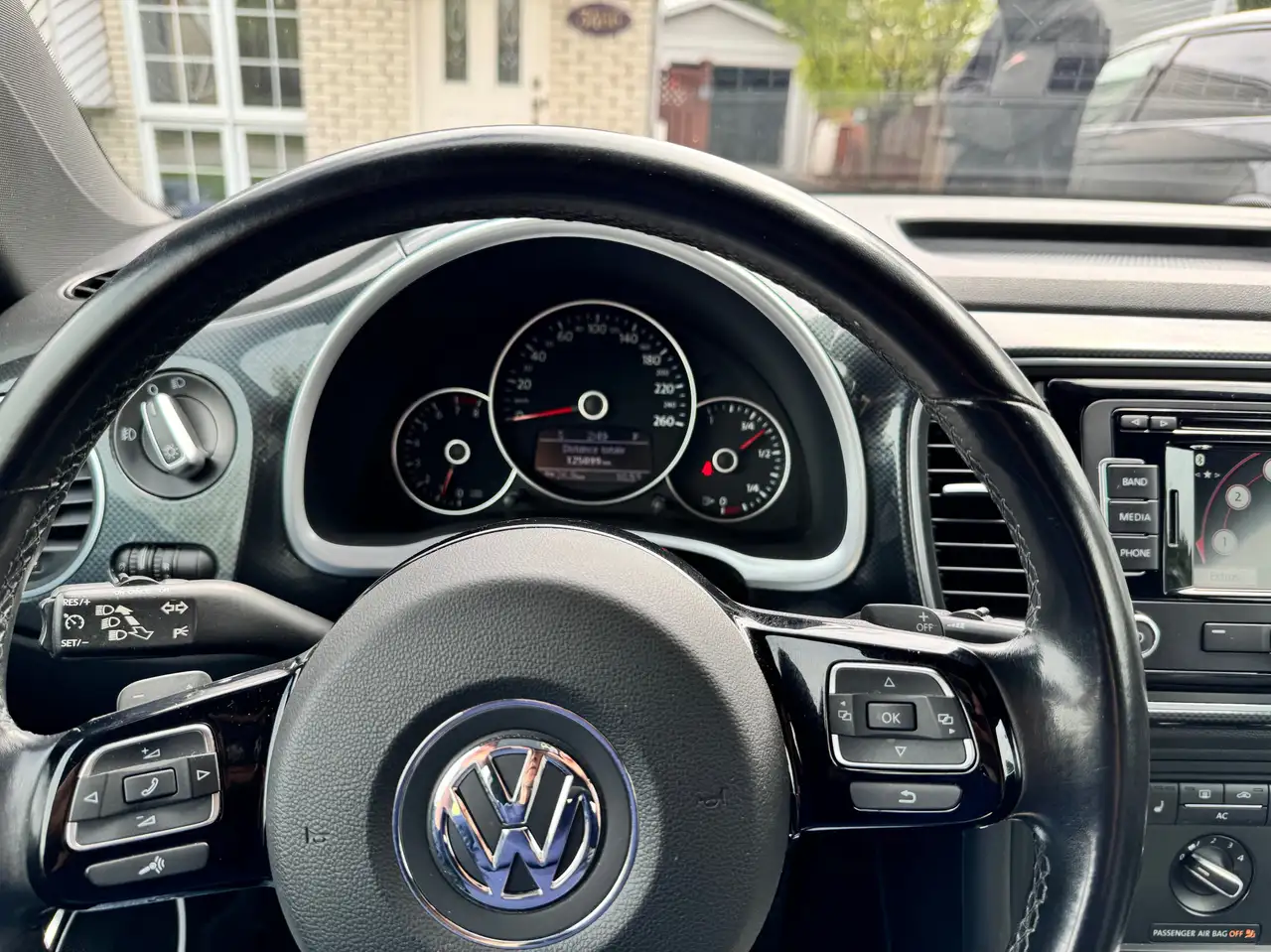 Volkswagen Beetle снимка Volkswagen Beetle