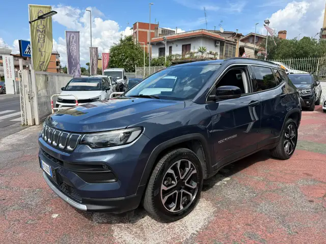 Jeep Compass view 3