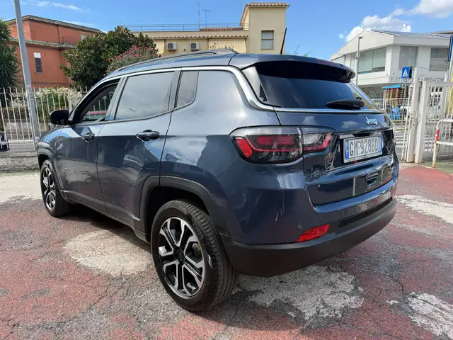 Jeep Compass view 7