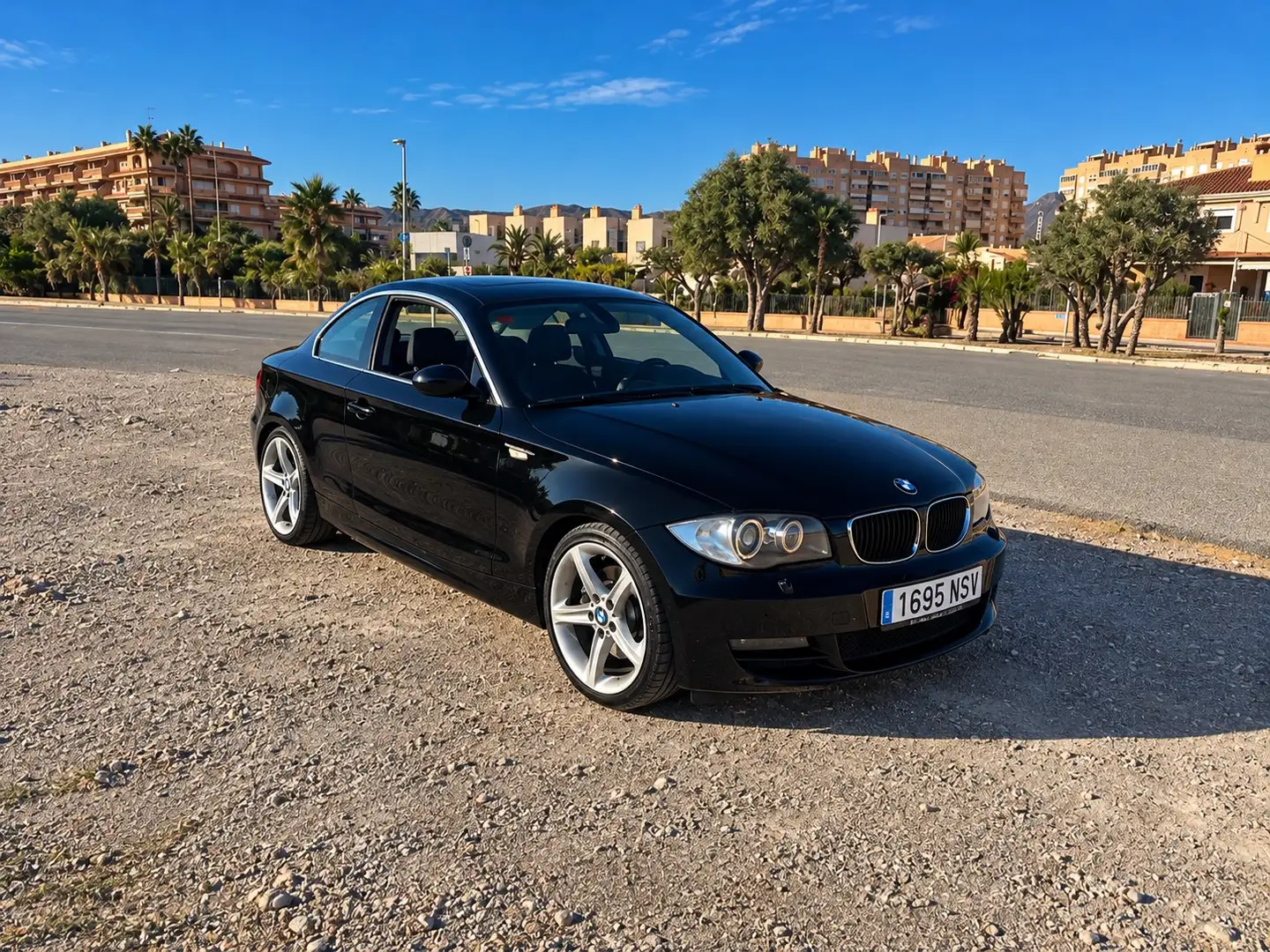 BMW 123 123d Coupe - 1