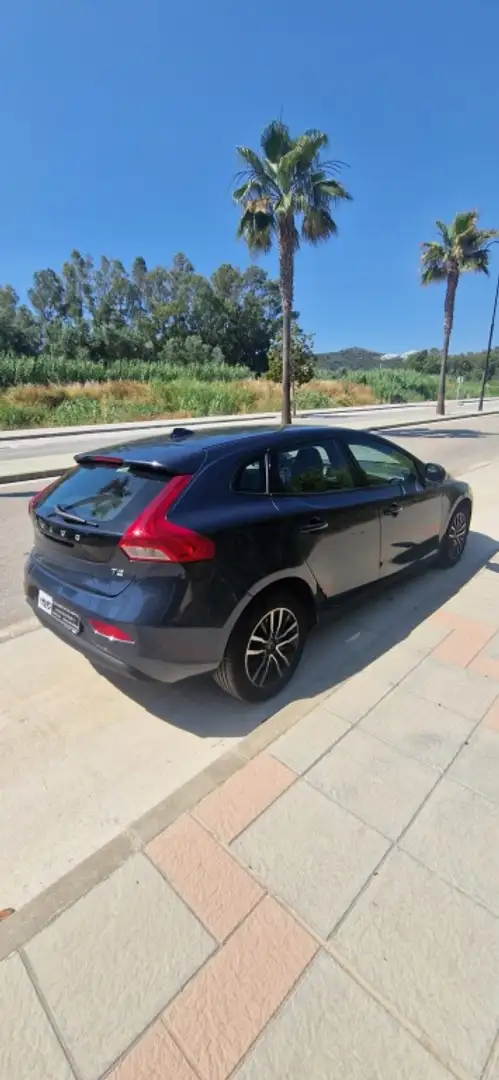 Volvo V40 T2 Momentum Aut. Azul - 2