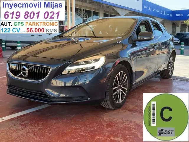 Volvo V40 T2 Momentum Aut.
