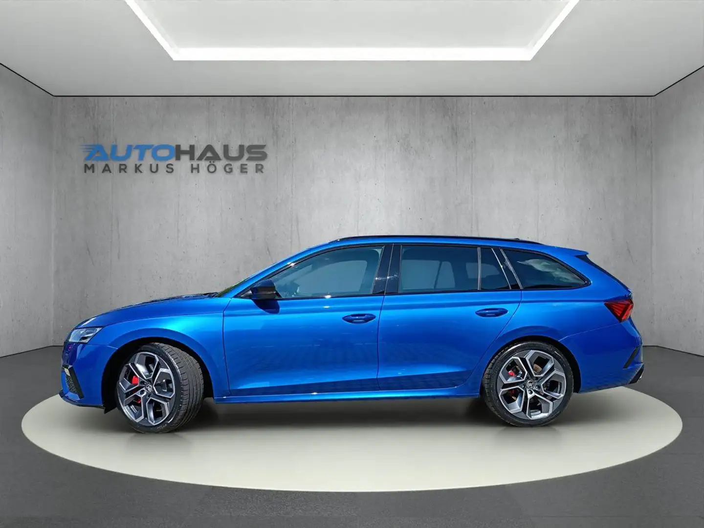 Skoda Octavia 2.0 TSI RS+DSG+COLUMBUS+HEAD-UP+DCC+STANDHZG+beh.F Blauw - 2