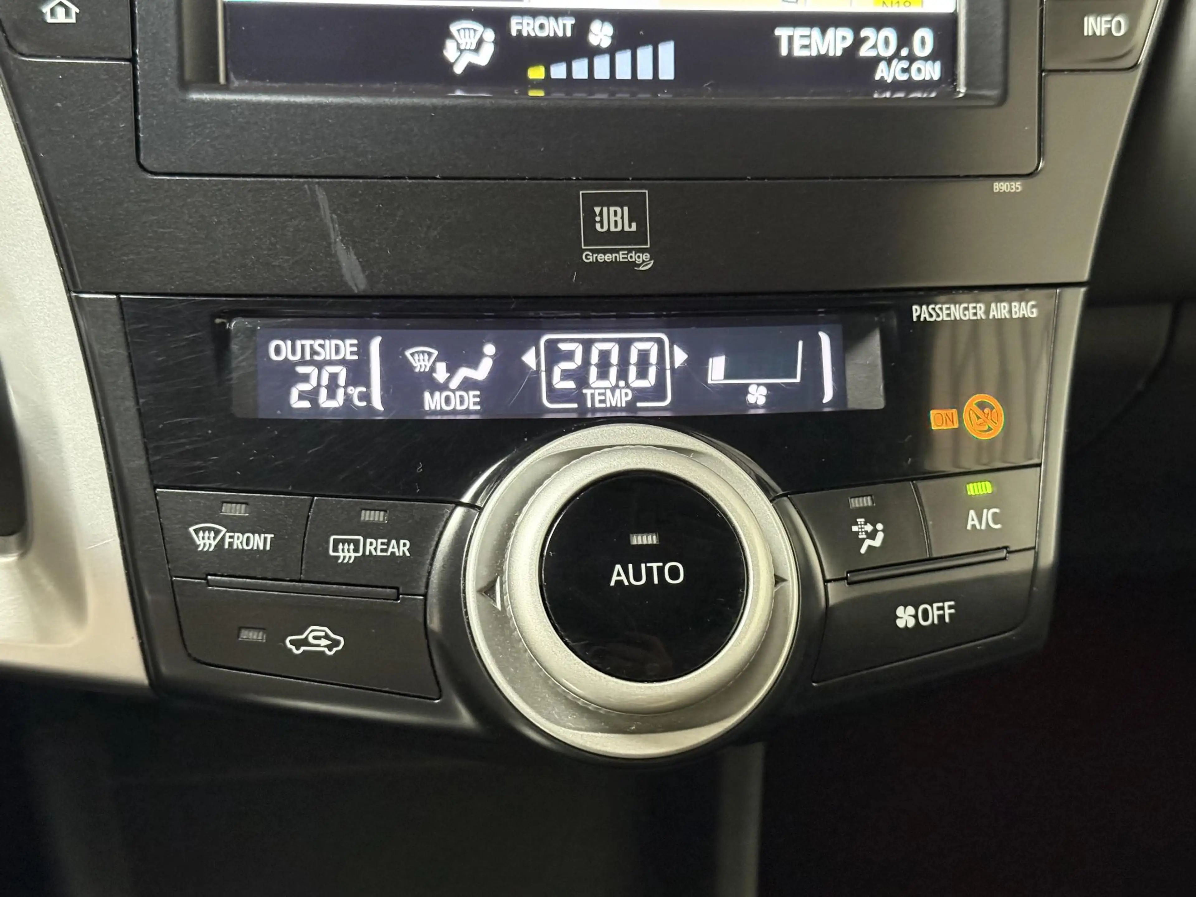 Toyota Prius+ Prius Wagon 1.8 Dynamic Business Limited — photo 11