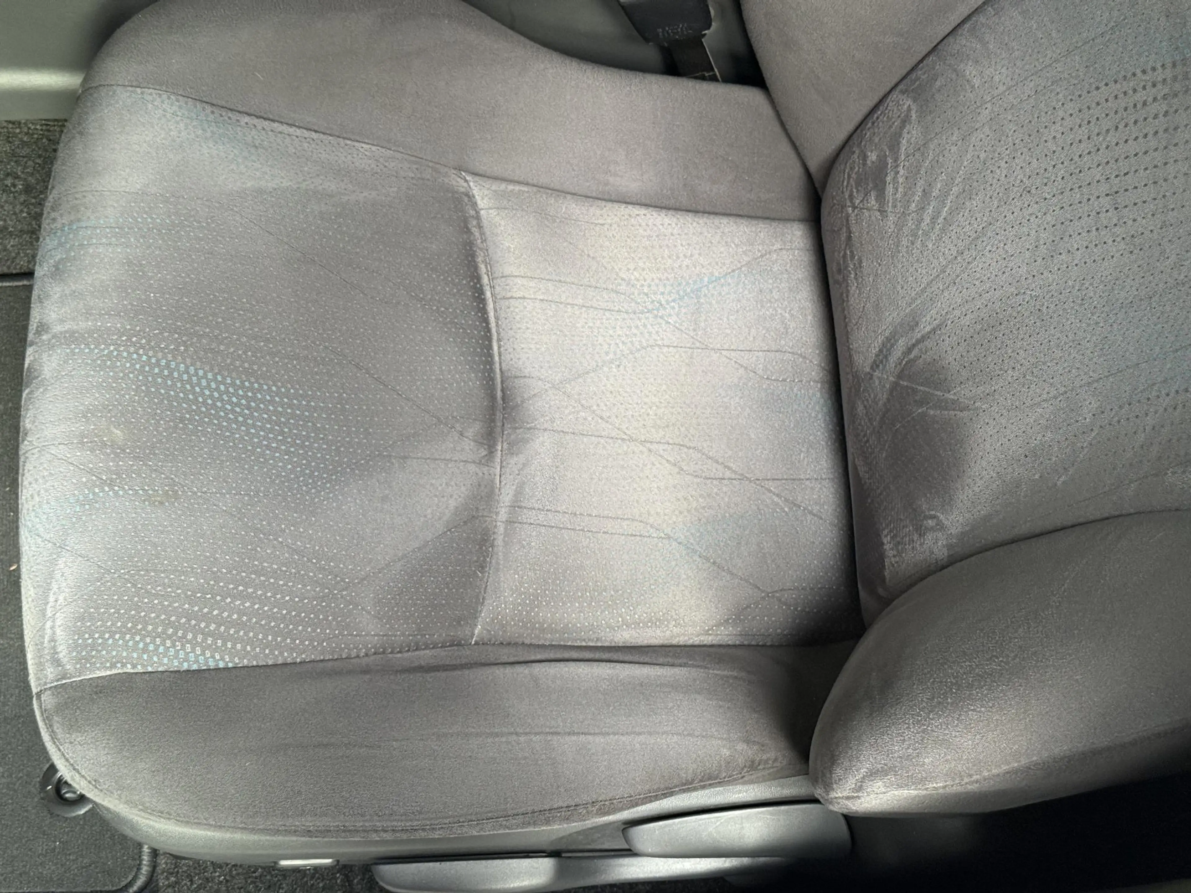 Toyota Prius+ Prius Wagon 1.8 Dynamic Business Limited — photo 7