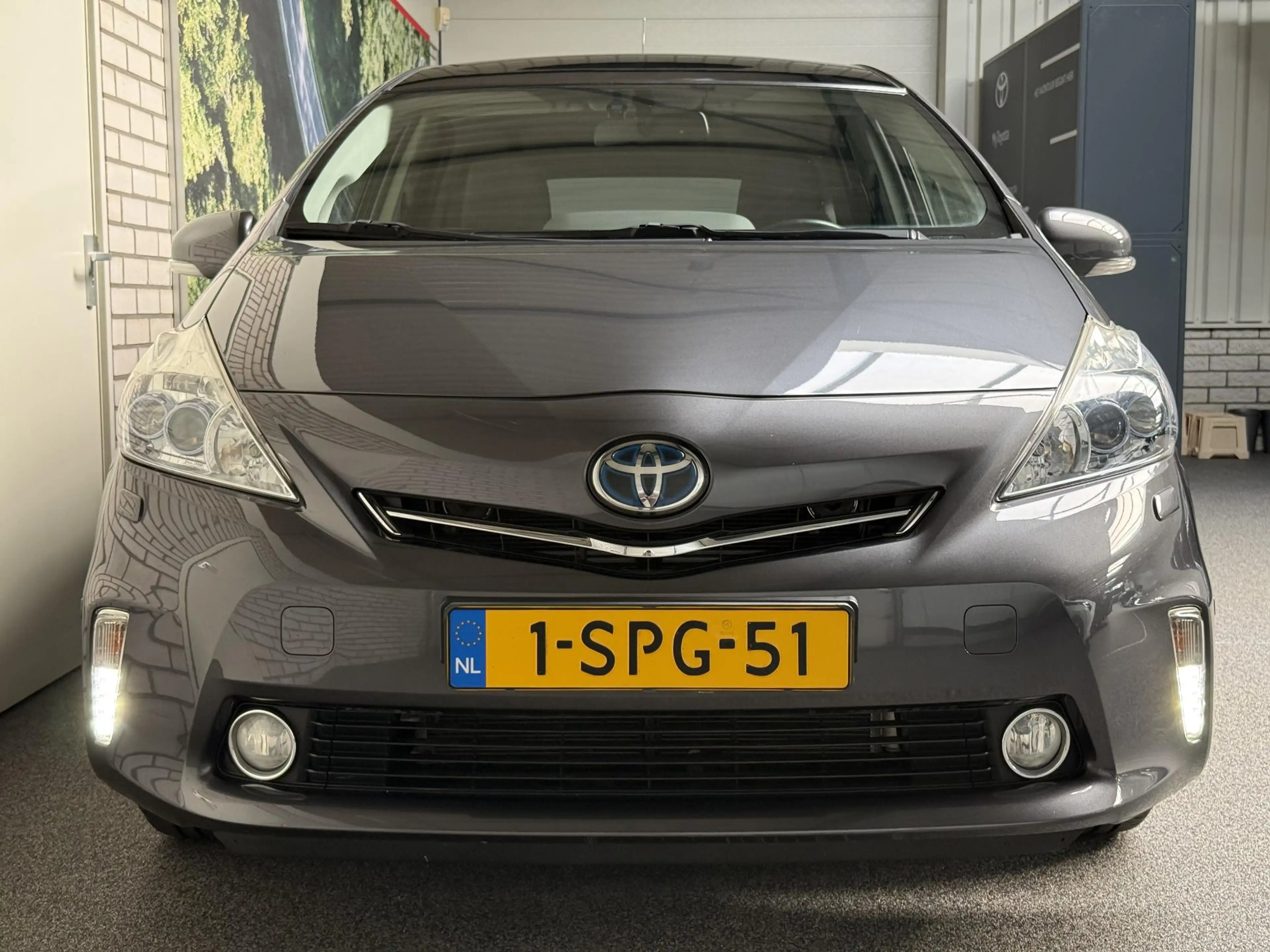 Toyota Prius+ Prius Wagon 1.8 Dynamic Business Limited — photo 3