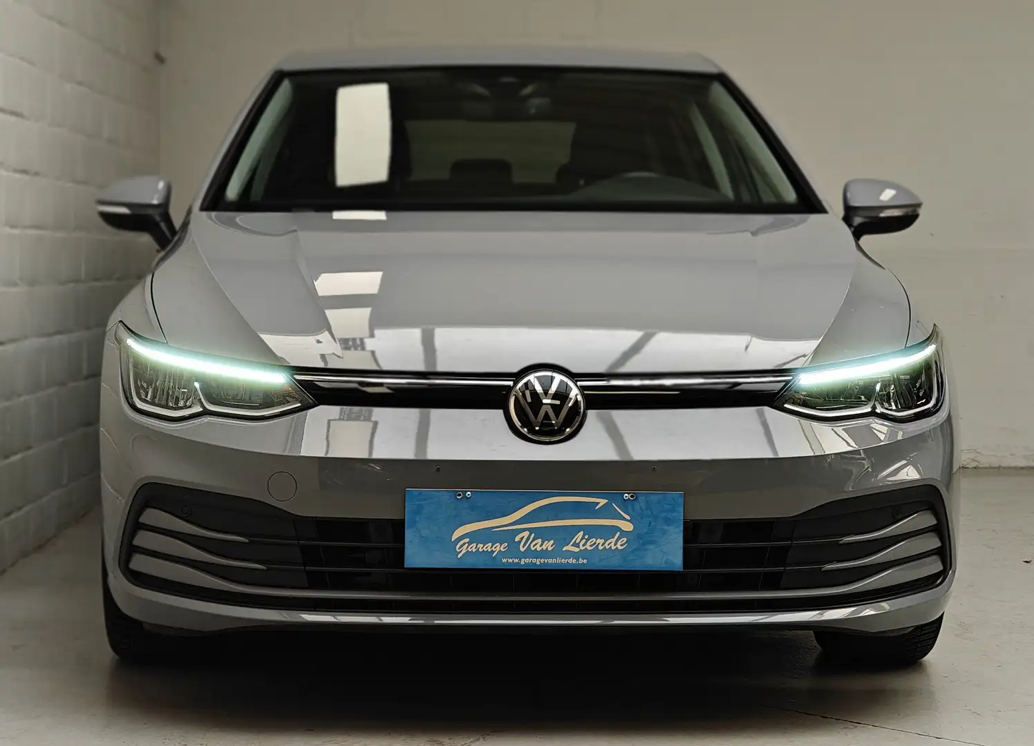Volkswagen Golf 1.5 TSI Life - 131 pk - Apple Carplay - Trekhaak Grijs - 2