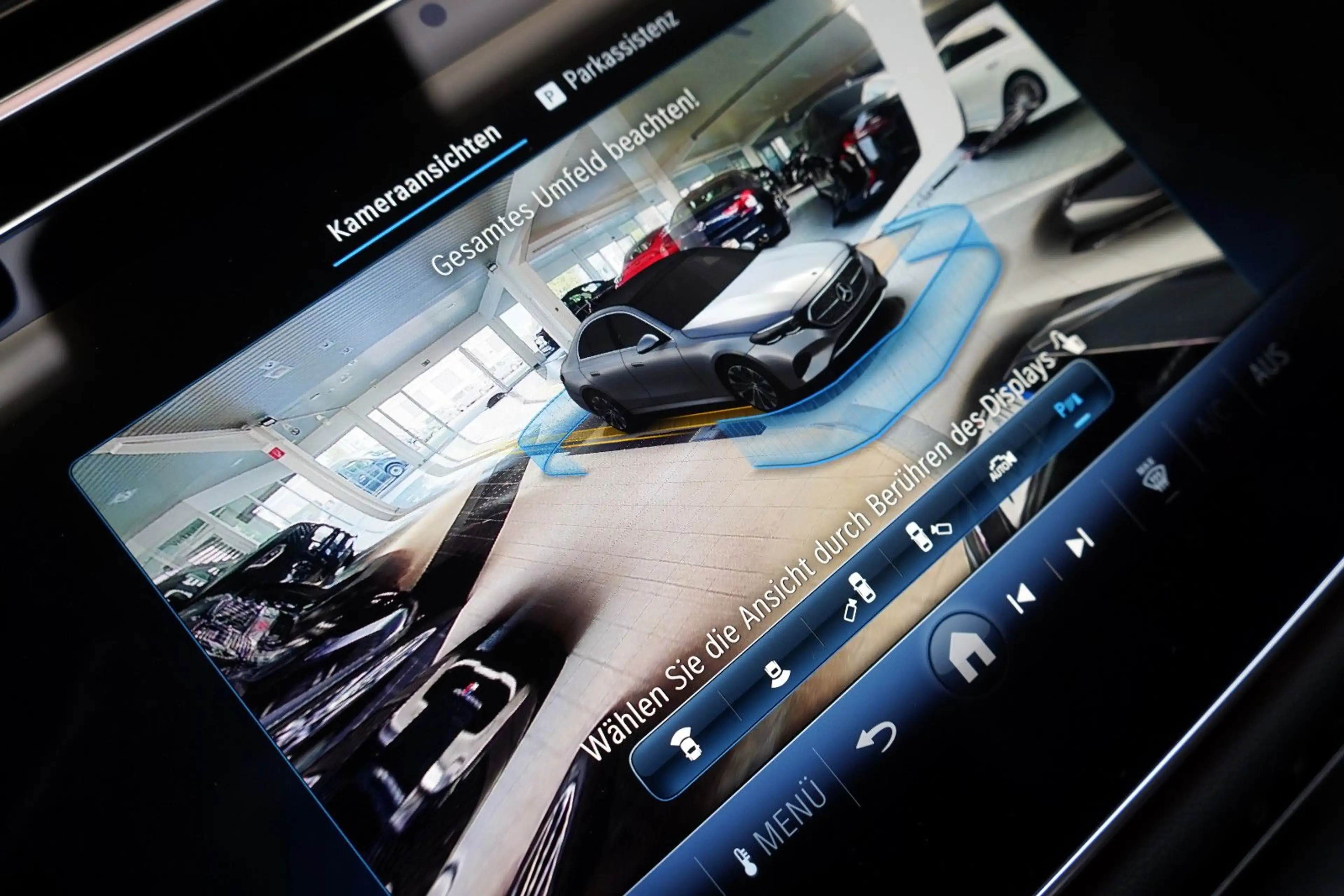 Mercedes-Benz E 300 de 4M AMG Premium*Head*Superscren*Distr*SD — photo 15