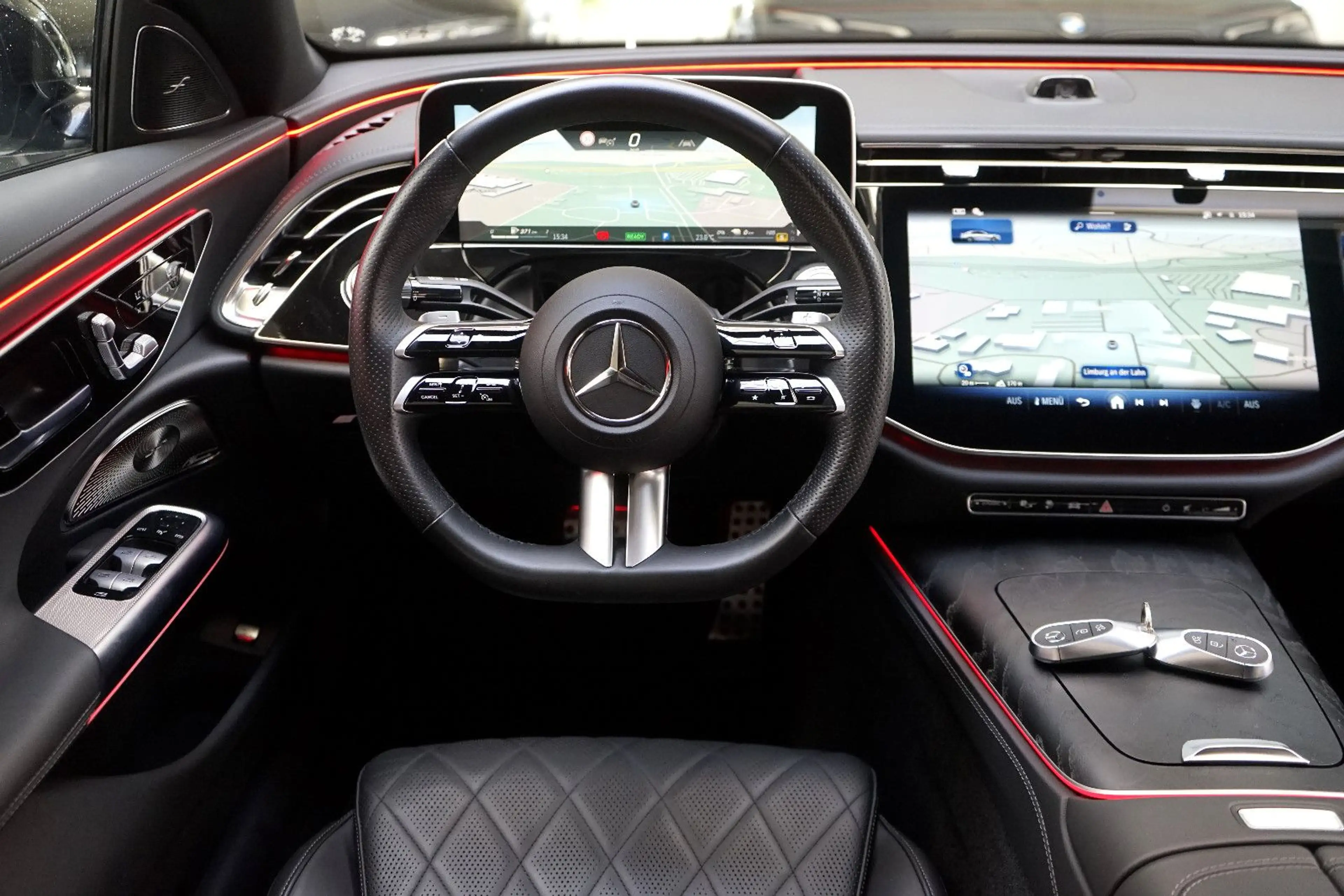 Mercedes-Benz E 300 de 4M AMG Premium*Head*Superscren*Distr*SD — photo 3