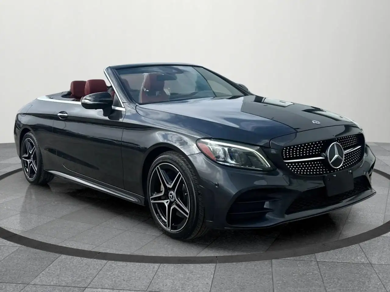Mercedes-Benz C-Class снимка Mercedes-Benz C-Class