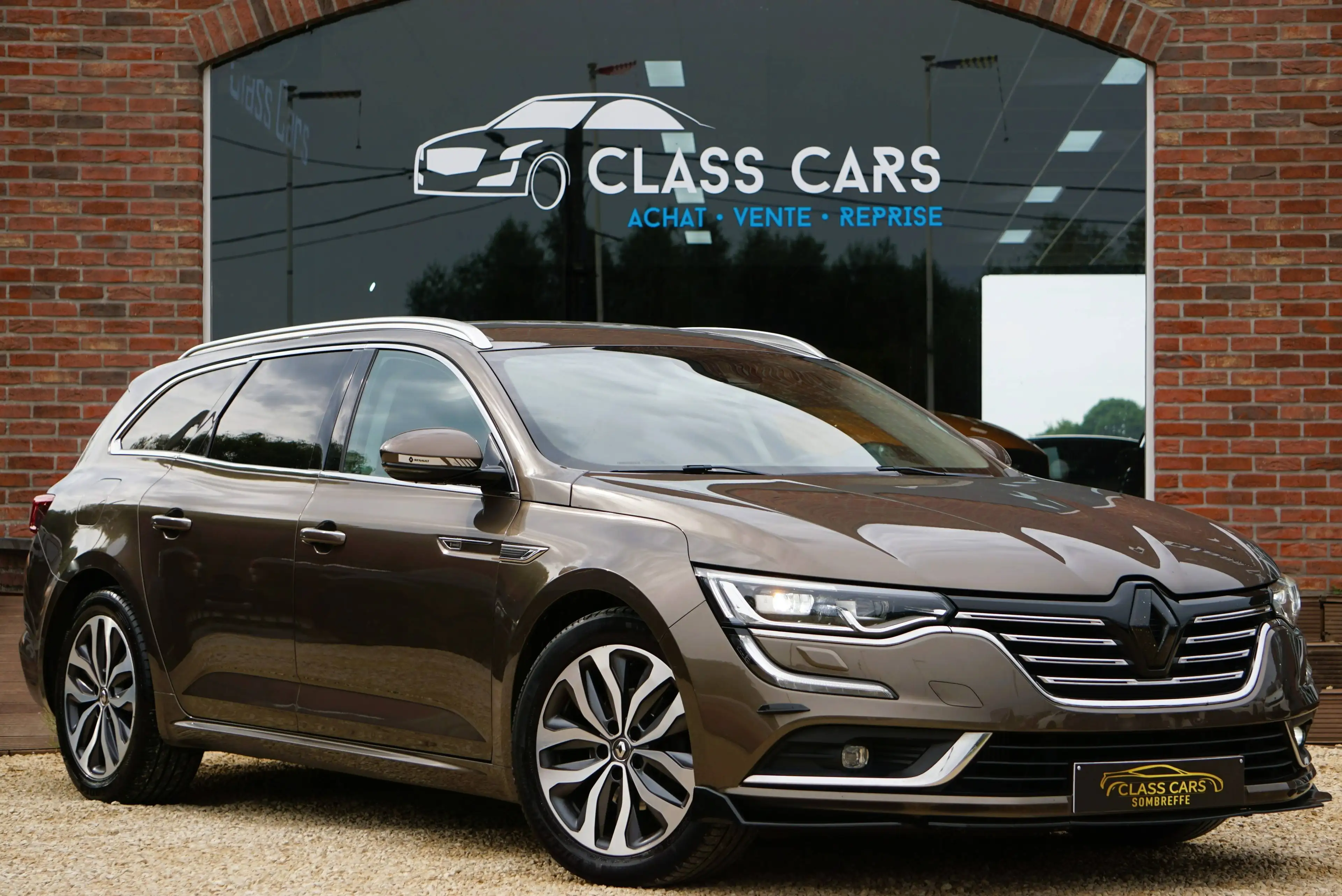 Renault Talisman SW 1.6 TCe INITIALE PARIS / AUTO / NAVIGATION / SIÈGE MASSANT / LED PURE VISION / PDC / CLIMTRONIC — photo 2