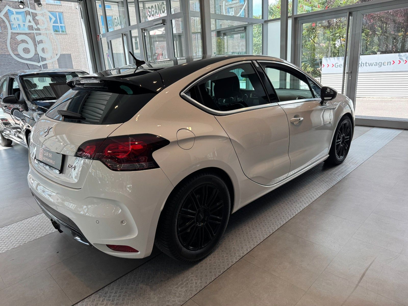 DS Automobiles DS 4 DS 4 Basis — photo 6