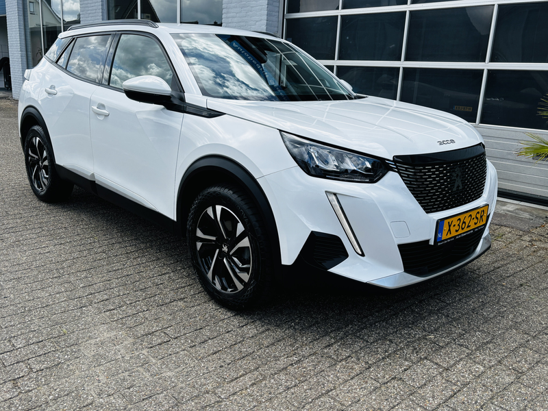 Peugeot 2008 1.2T 130Pk Allure Pack * DEALER OH * TREKHAAK * CA — photo 14