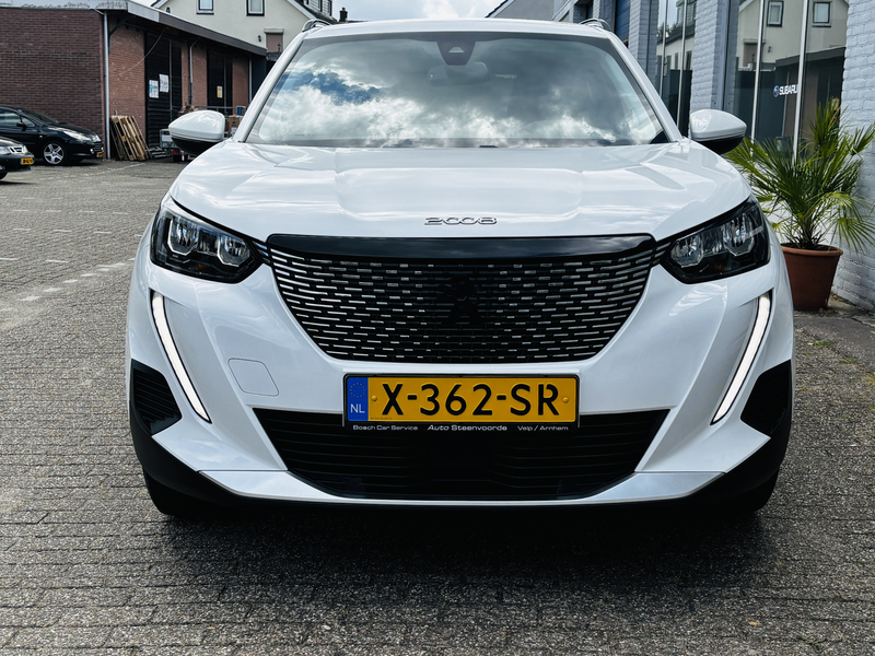 Peugeot 2008 1.2T 130Pk Allure Pack * DEALER OH * TREKHAAK * CA — photo 7