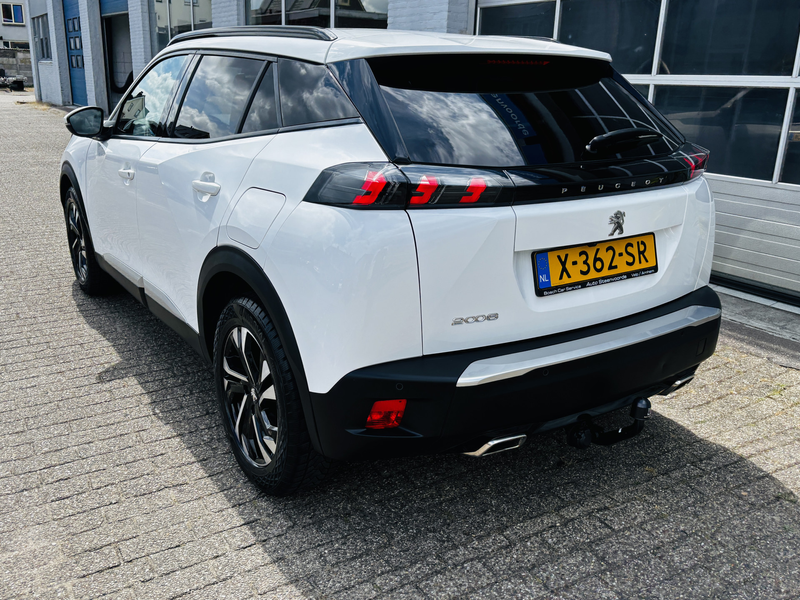 Peugeot 2008 1.2T 130Pk Allure Pack * DEALER OH * TREKHAAK * CA — photo 20