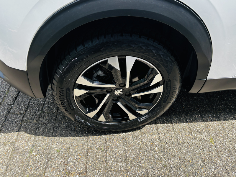 Peugeot 2008 1.2T 130Pk Allure Pack * DEALER OH * TREKHAAK * CA — photo 26