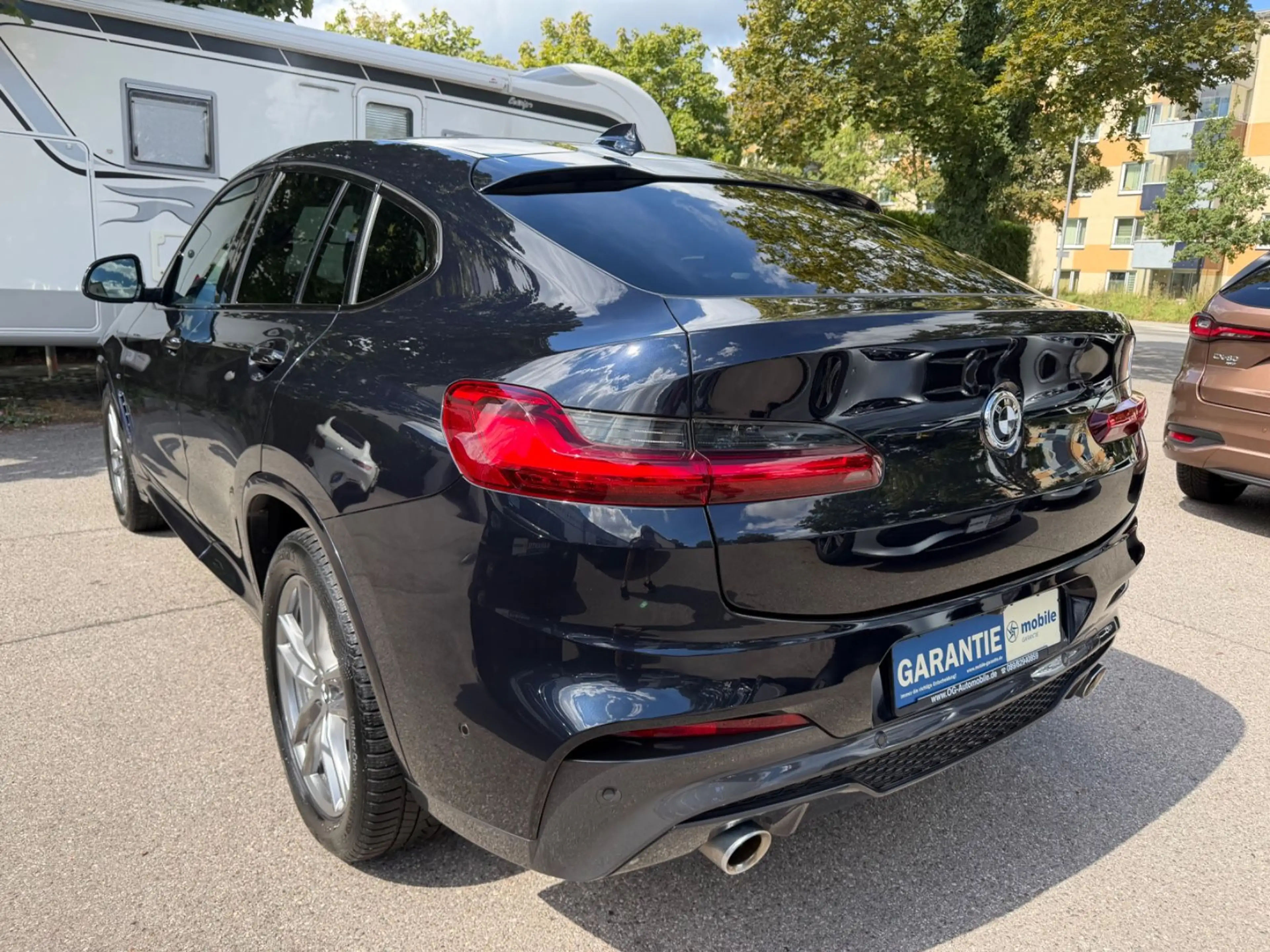 BMW X4 xDrive 20 i M Sport~AUT~Head~Kam~Navi~LED~ — photo 3