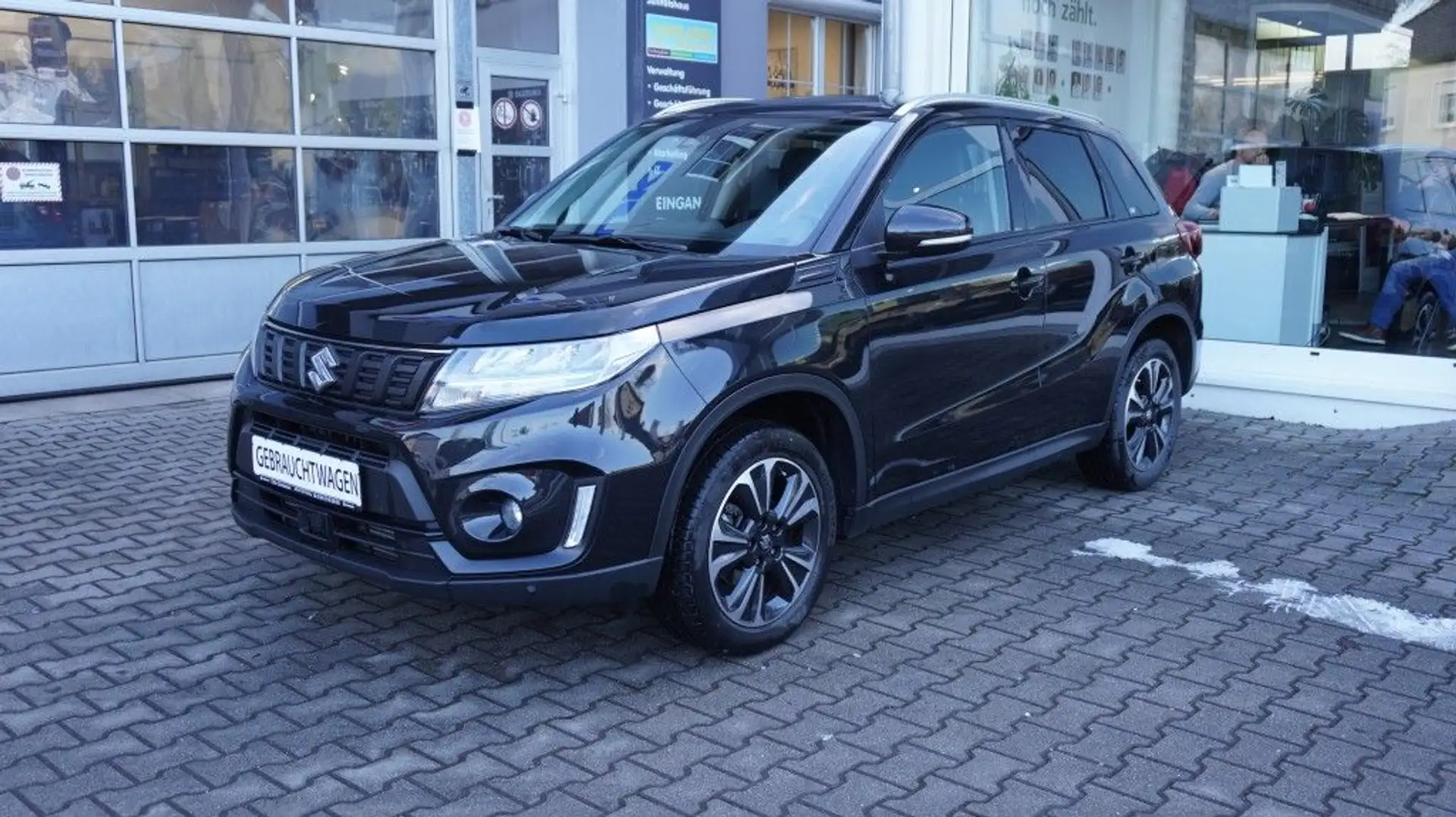 Suzuki Vitara 1.4 Boosterjet Hybrid Comfort+/ Top Zustand /Tüv n Schwarz - 2