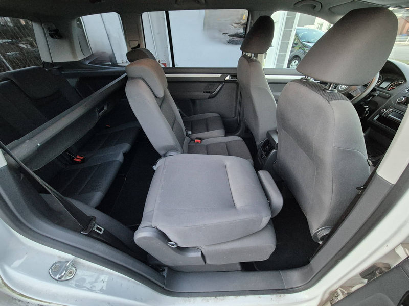 Volkswagen Touran 7 Sitzer Trendline 1.2 EURO 5 Klima 6 Gang AHK — photo 12
