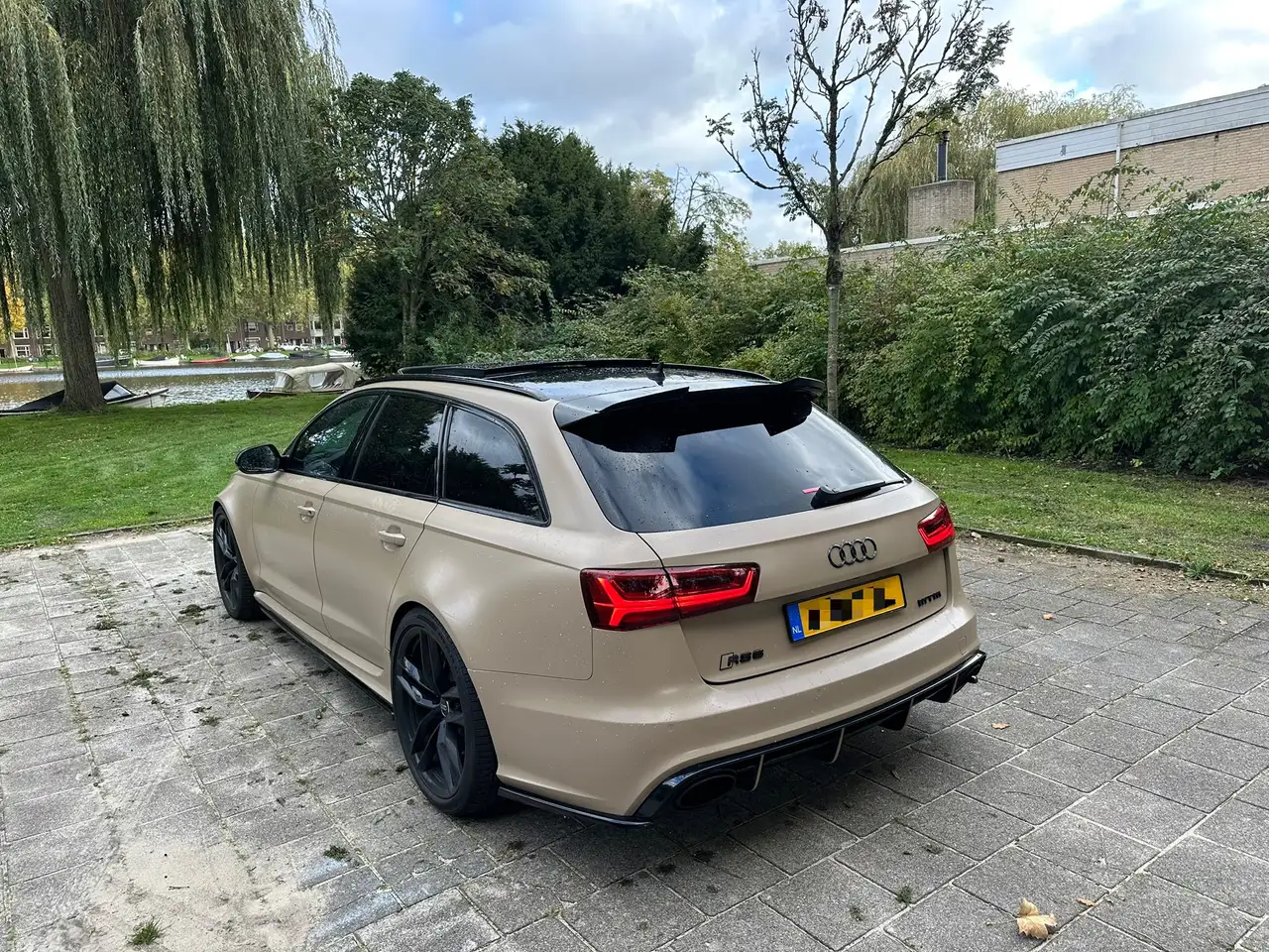 Audi RS6